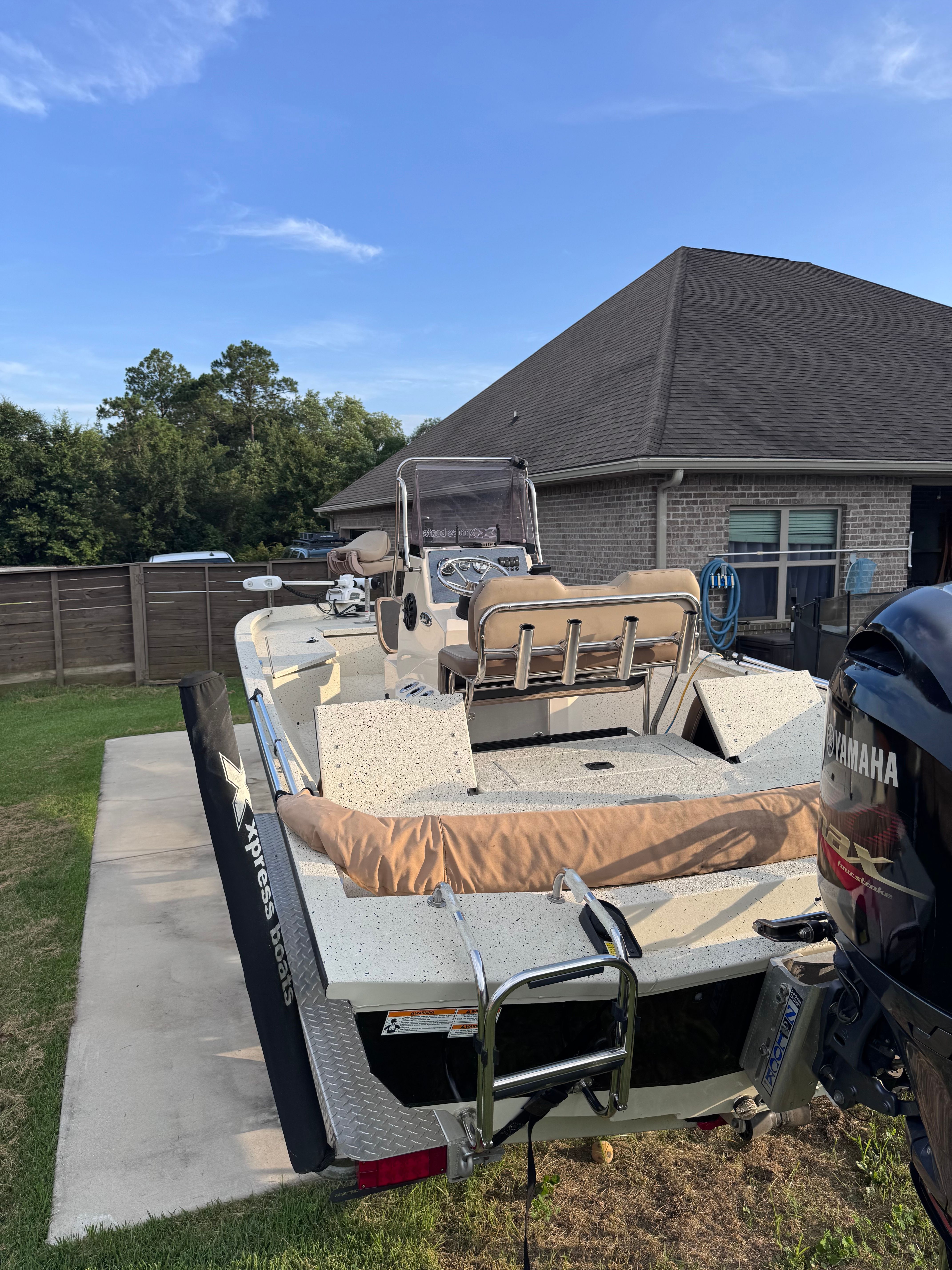 2018 Xpress H22B Bay - 9
