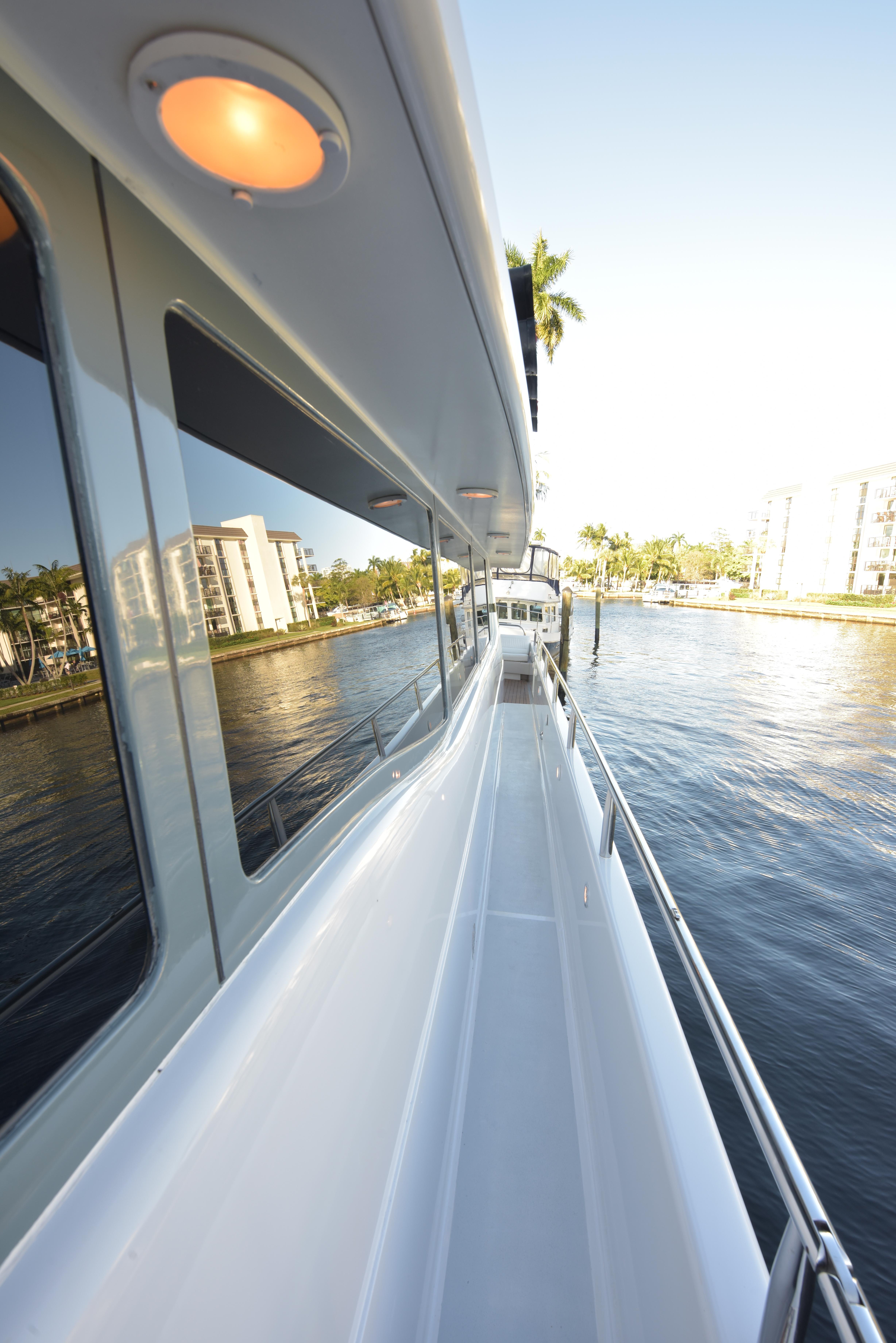 1994 Lazzara 76 Lazzara motor yacht - 15
