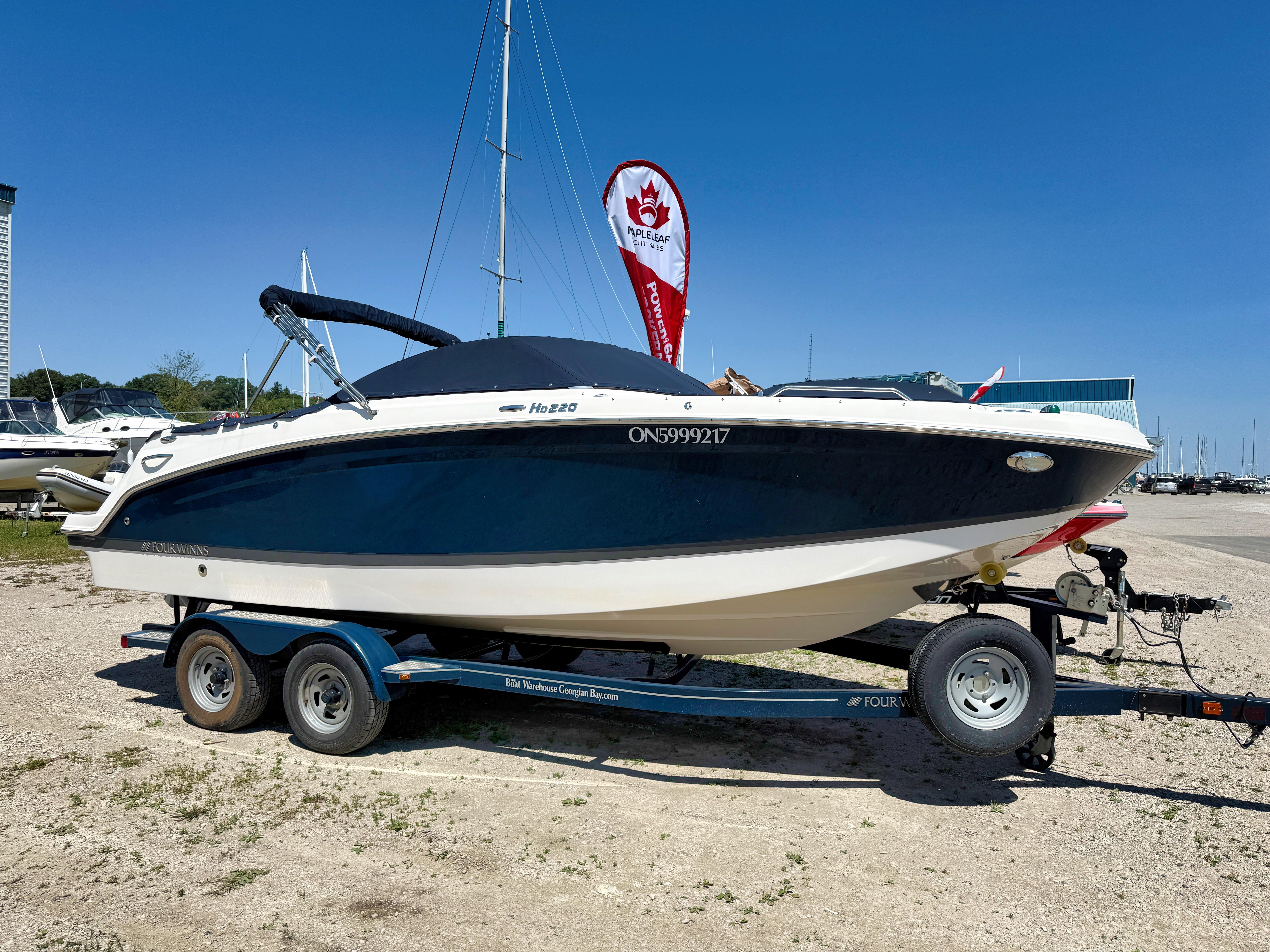 2017 Four Winns HD220