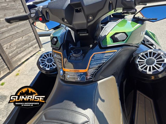 2025 Kawasaki Jet Ski Ultra 160 - 14