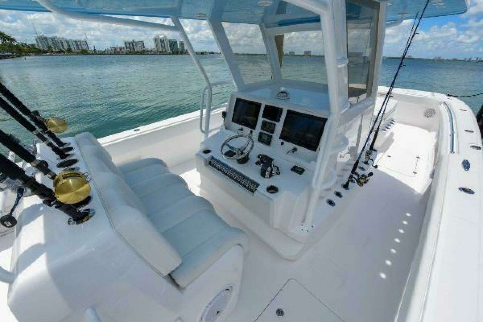 2026 Invincible 38 Catamaran - Image 23
