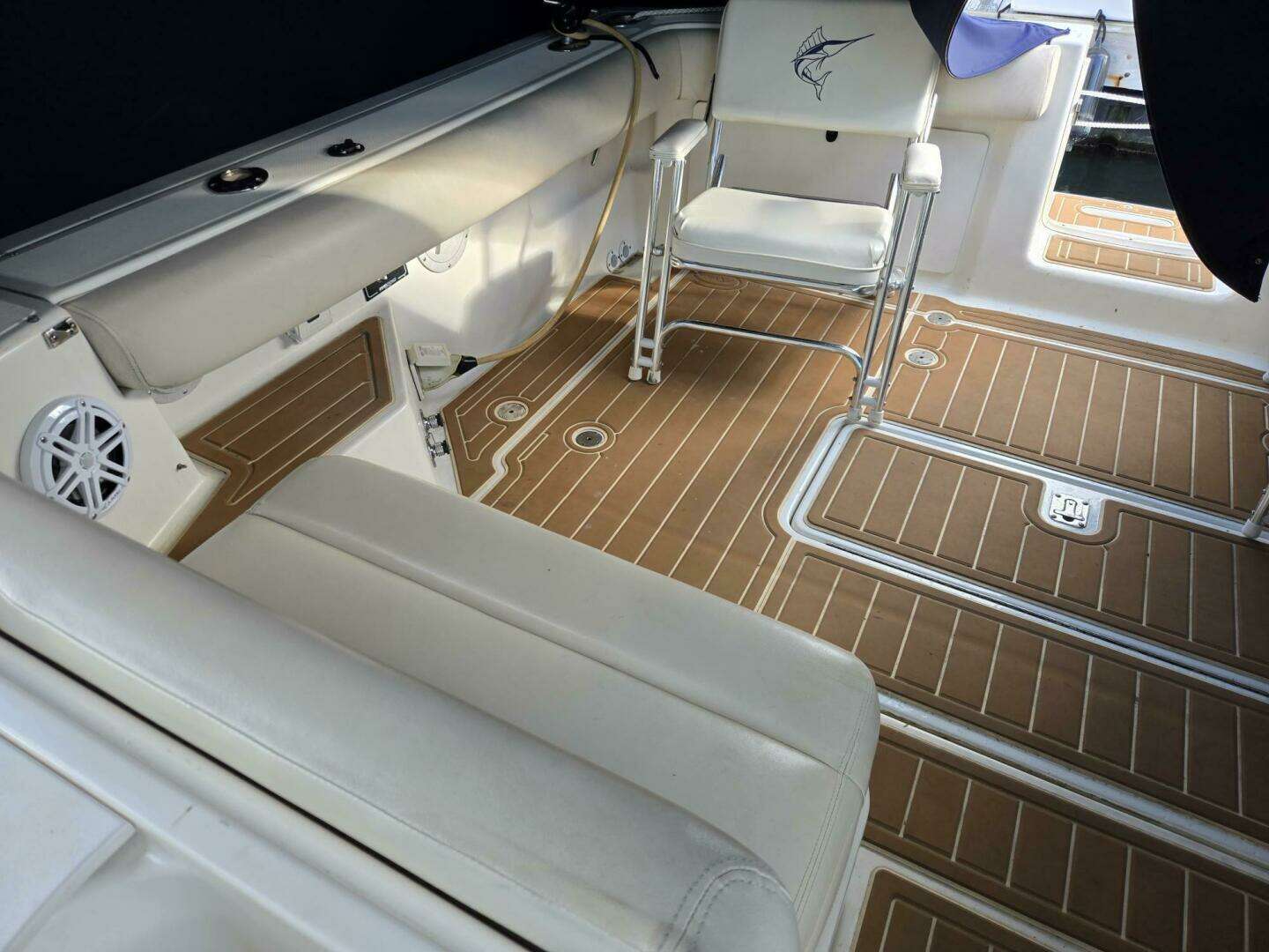 1998 Tiara Yachts Coronet - Image 17