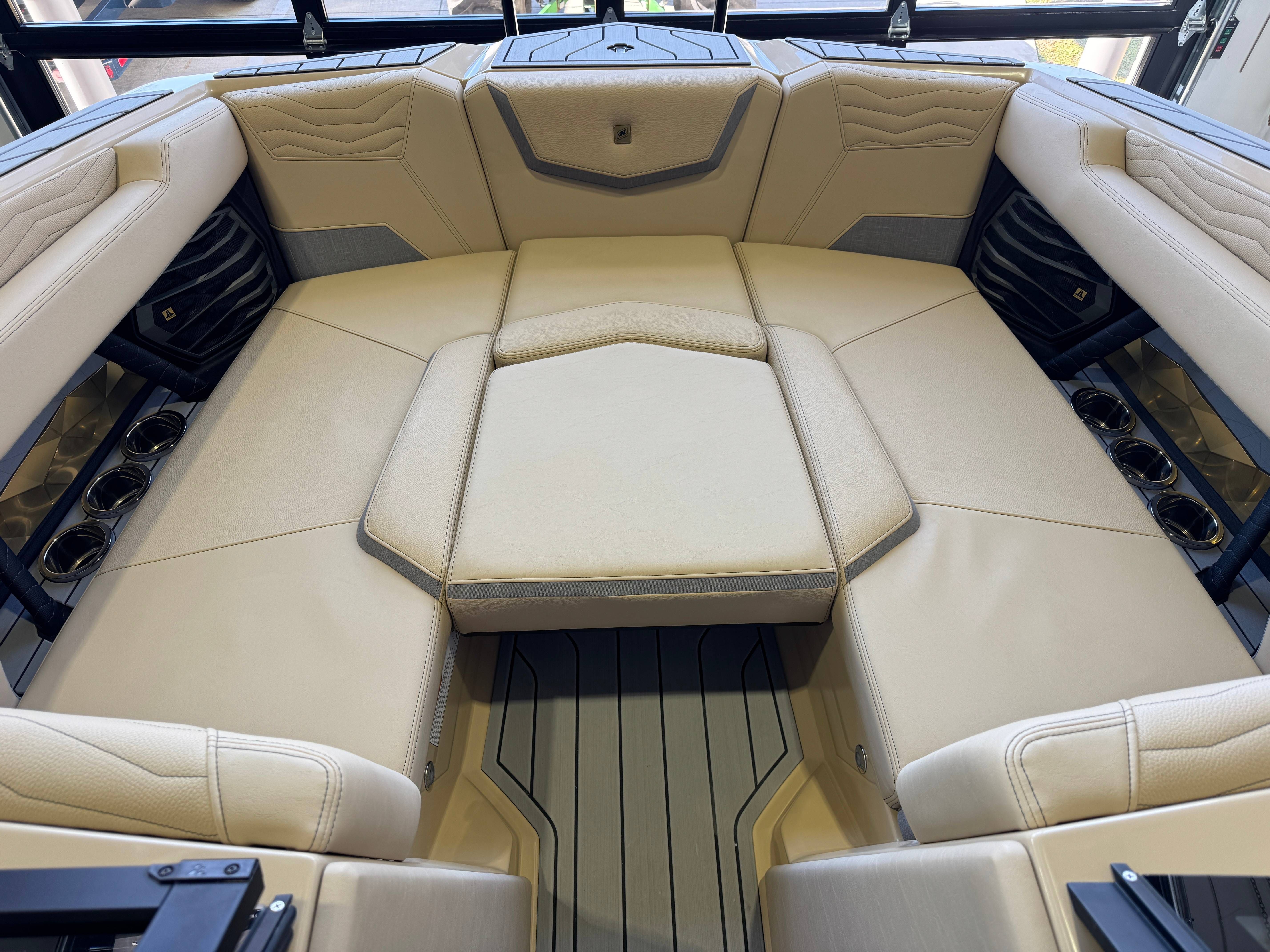 2025 Nautique Super Air Nautique G23 - 16