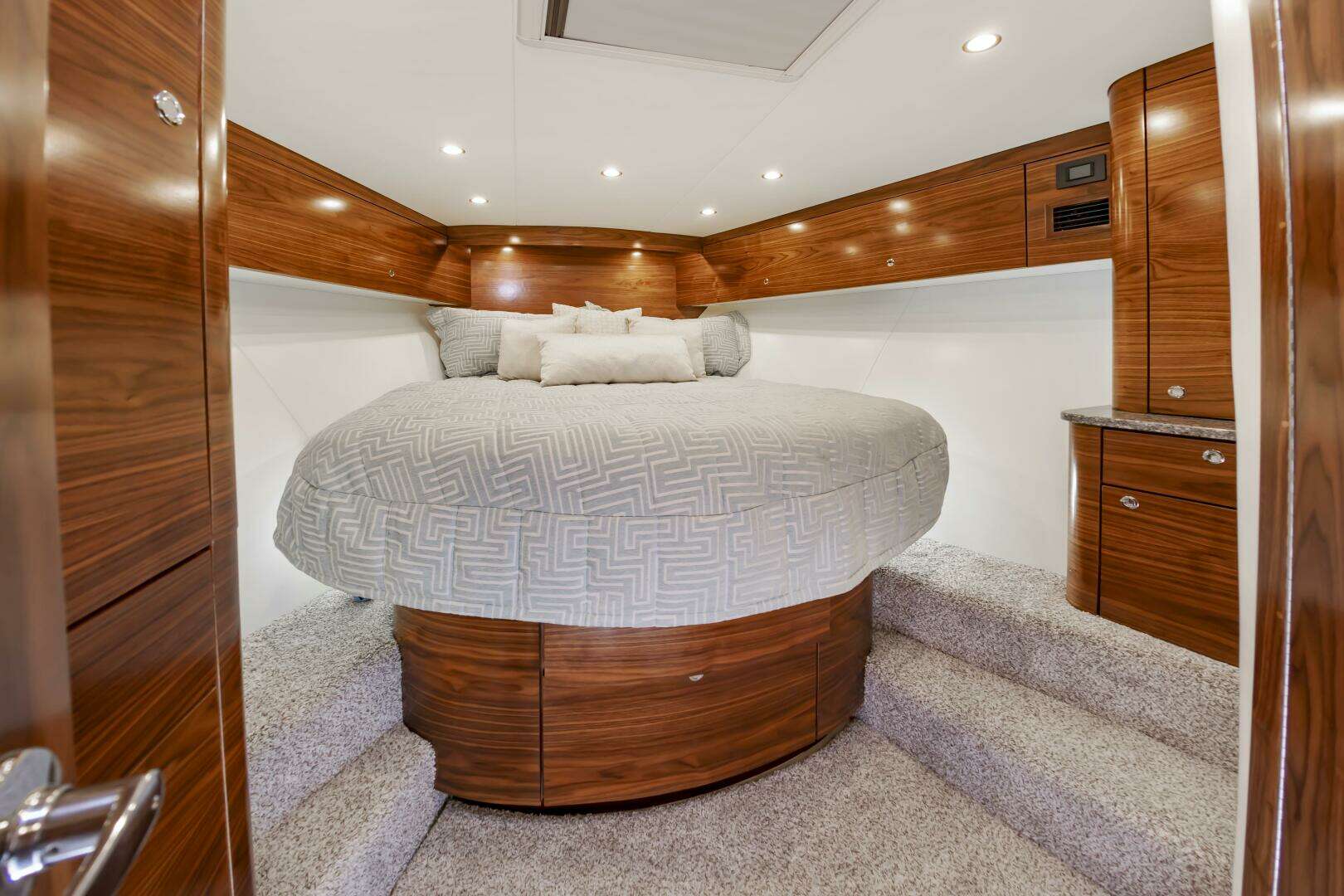 2024 Albemarle Spencer Edition - Image 36