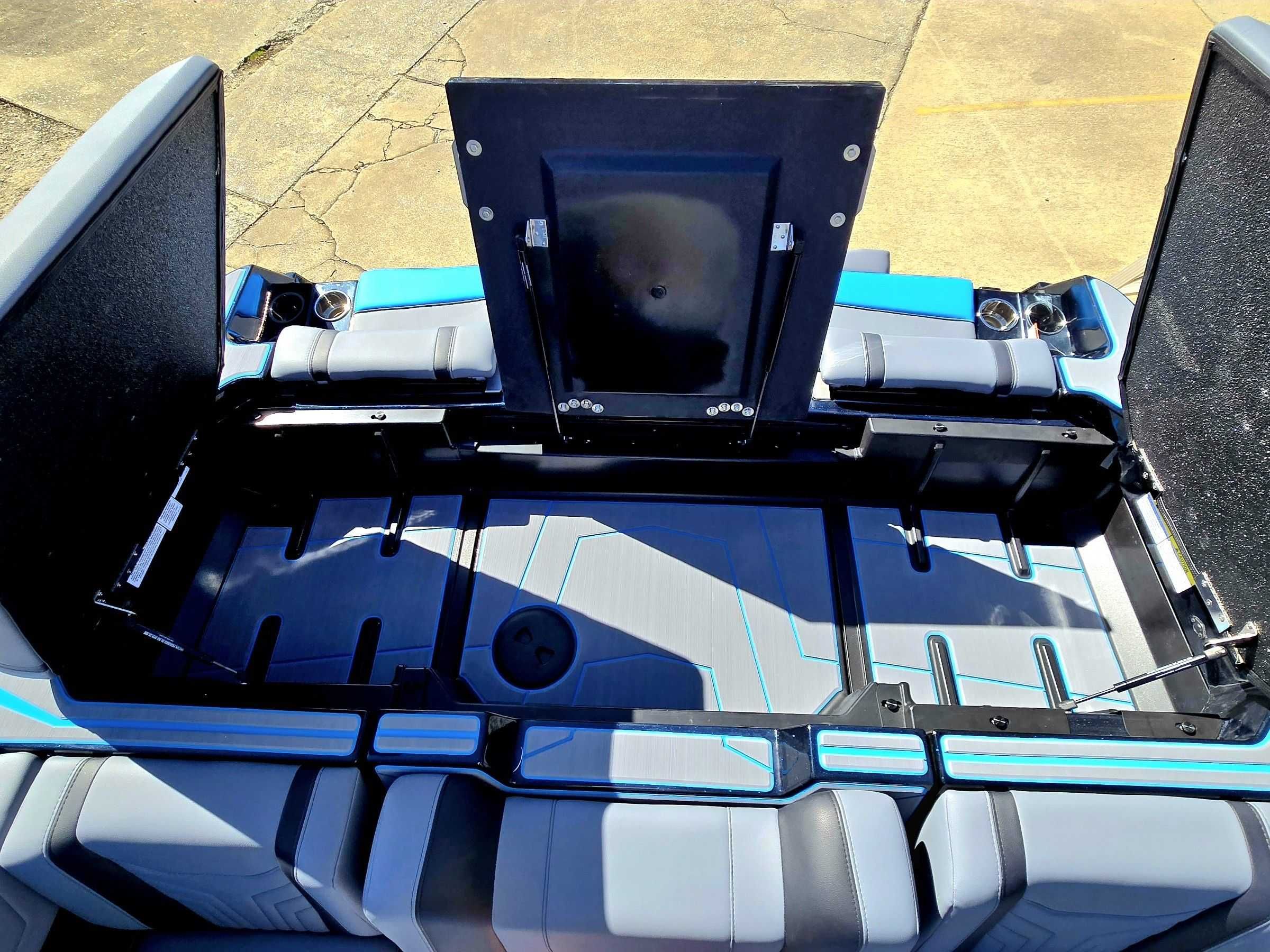 2025 Malibu Wakesetter 25 LSV - 8