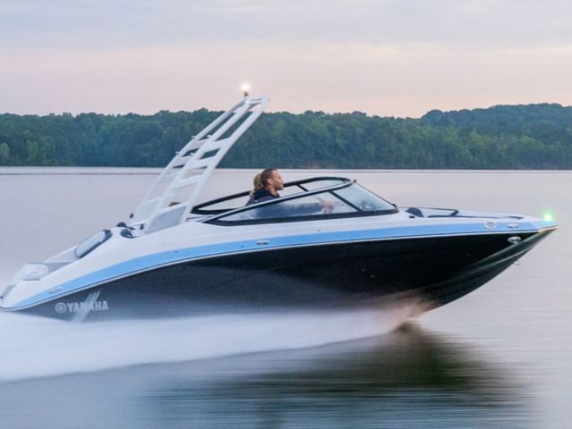 2025 Yamaha Boats 195S - 22