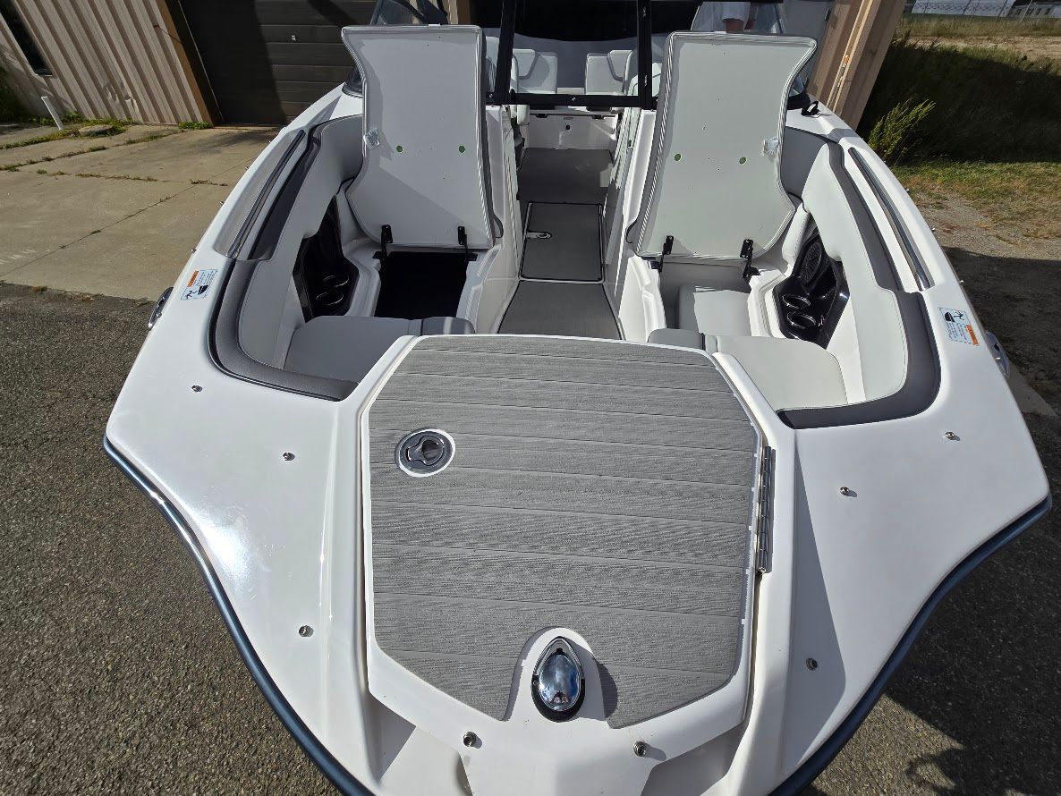 2022 Yamaha Boats AR250 - 3