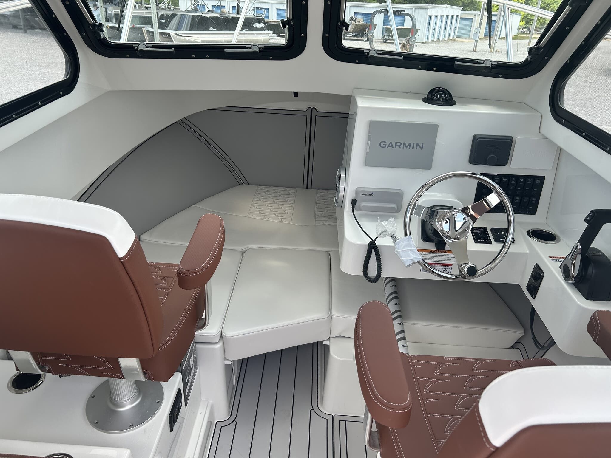 2026 Parker 227 Explorer WITH AC AND SEAKEEPER RIDE - 5