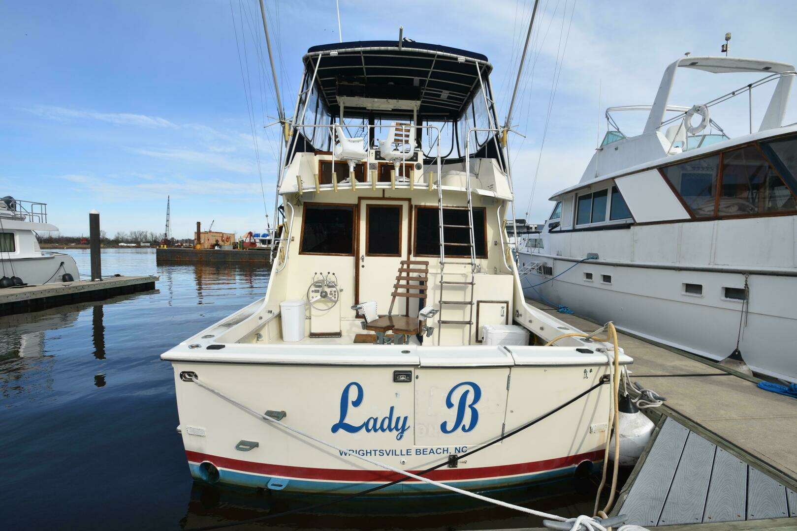 1978 Hatteras 46 Convertible - Image 4