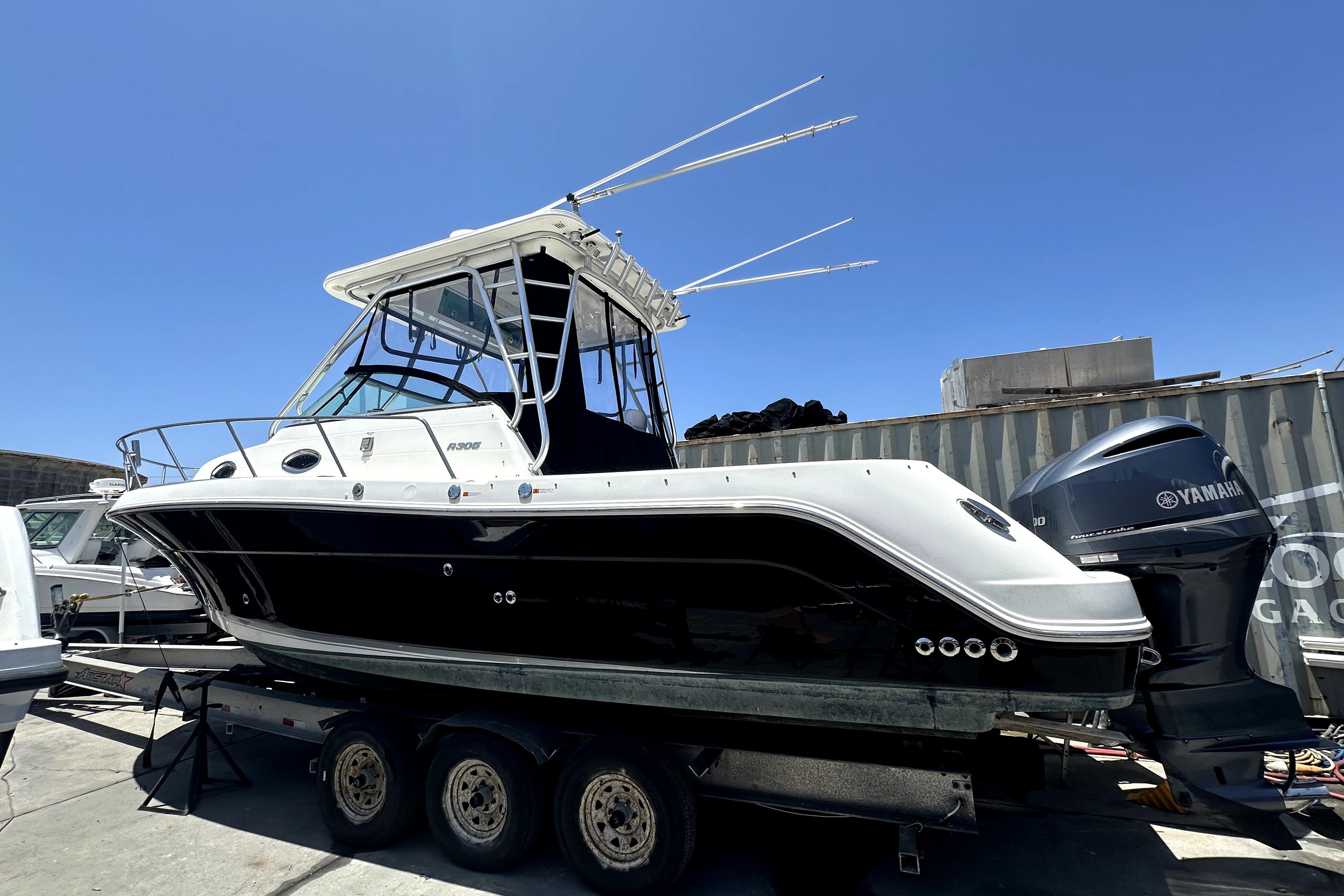 2007 Robalo R305 Walkaround