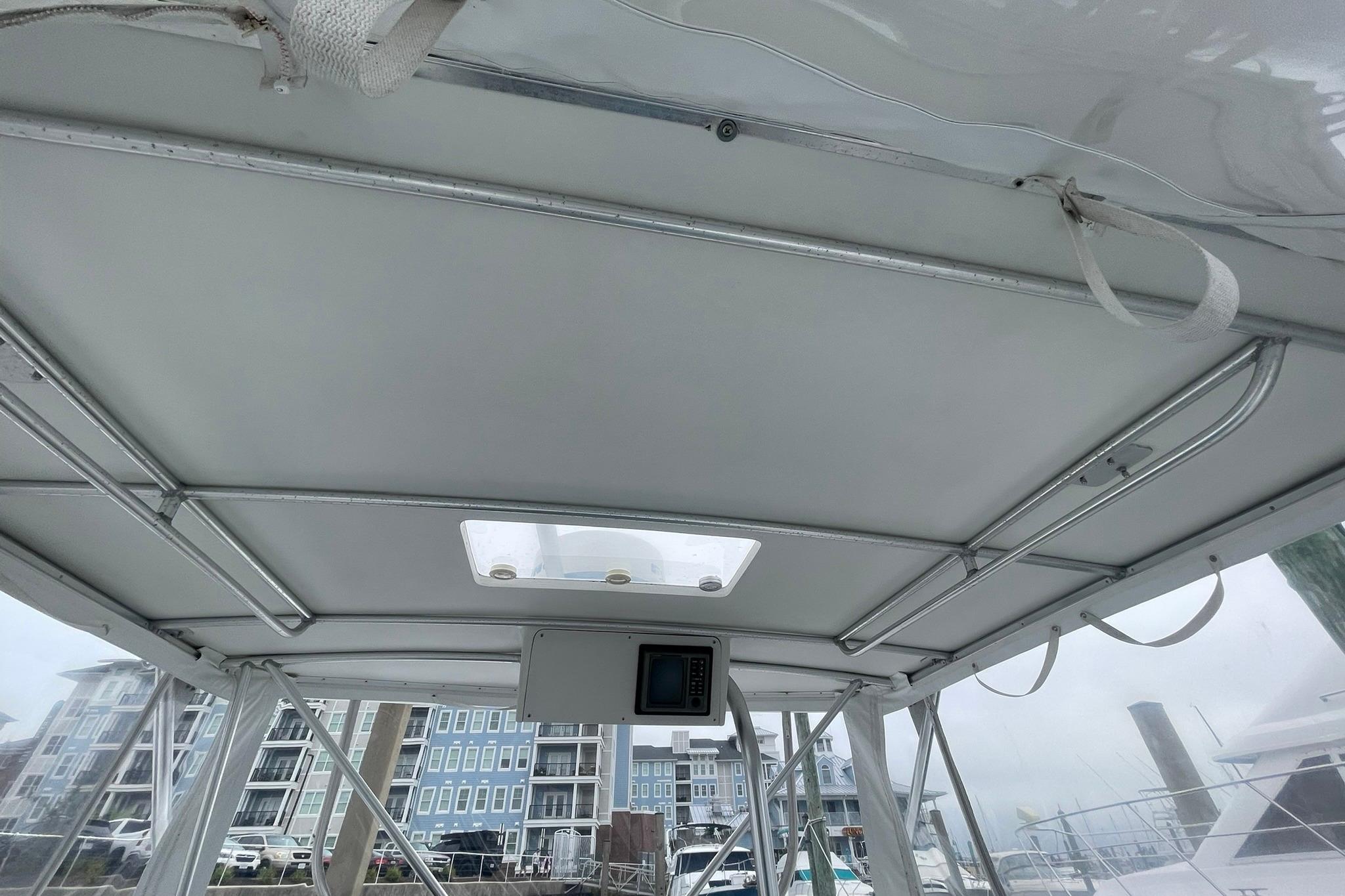 HELM DECK HARD TOP