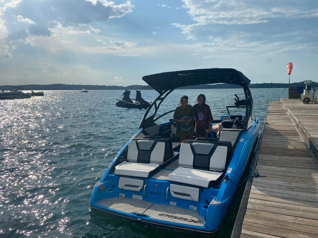 2022 Yamaha Boats 255XE - 9