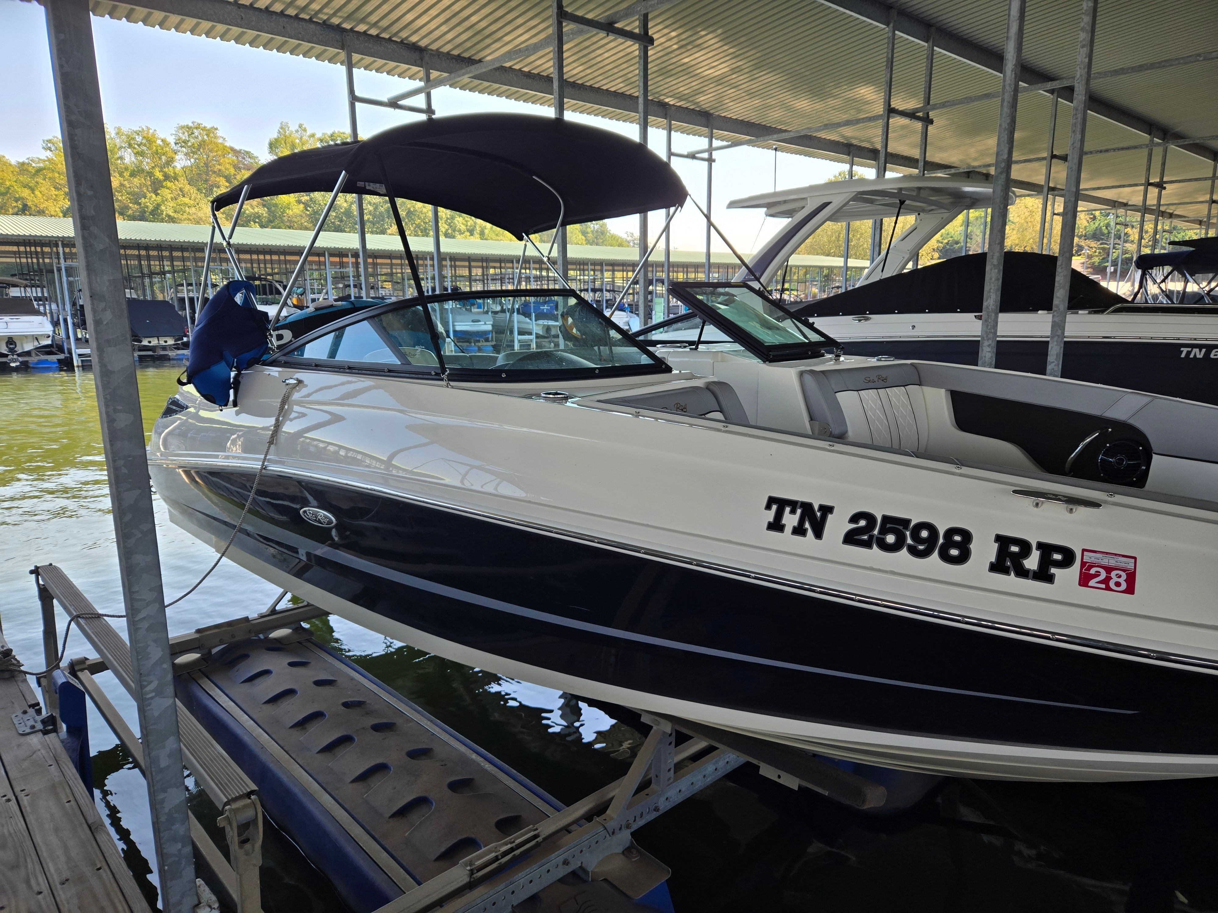 2017 Sea Ray SDX 240 - 2