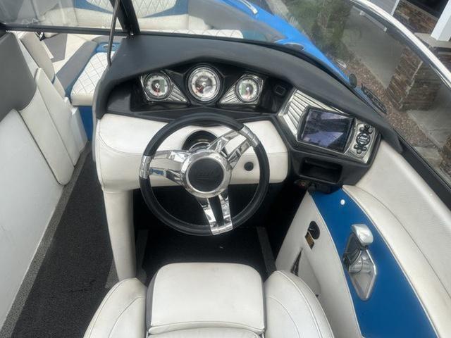 2013 Tigé RZ4 - 16