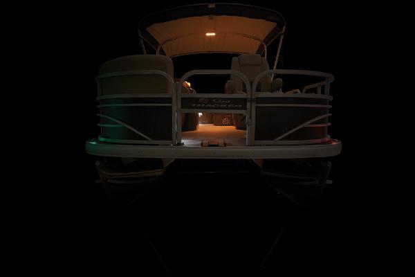 2023 Sun Tracker SportFish 20 DLX - 47