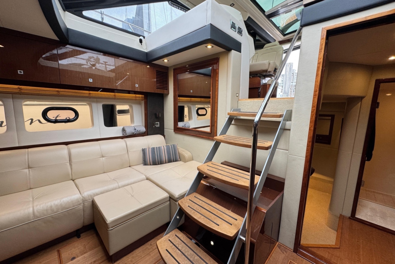 2015 Sea Ray Sundancer 510 - Image 47