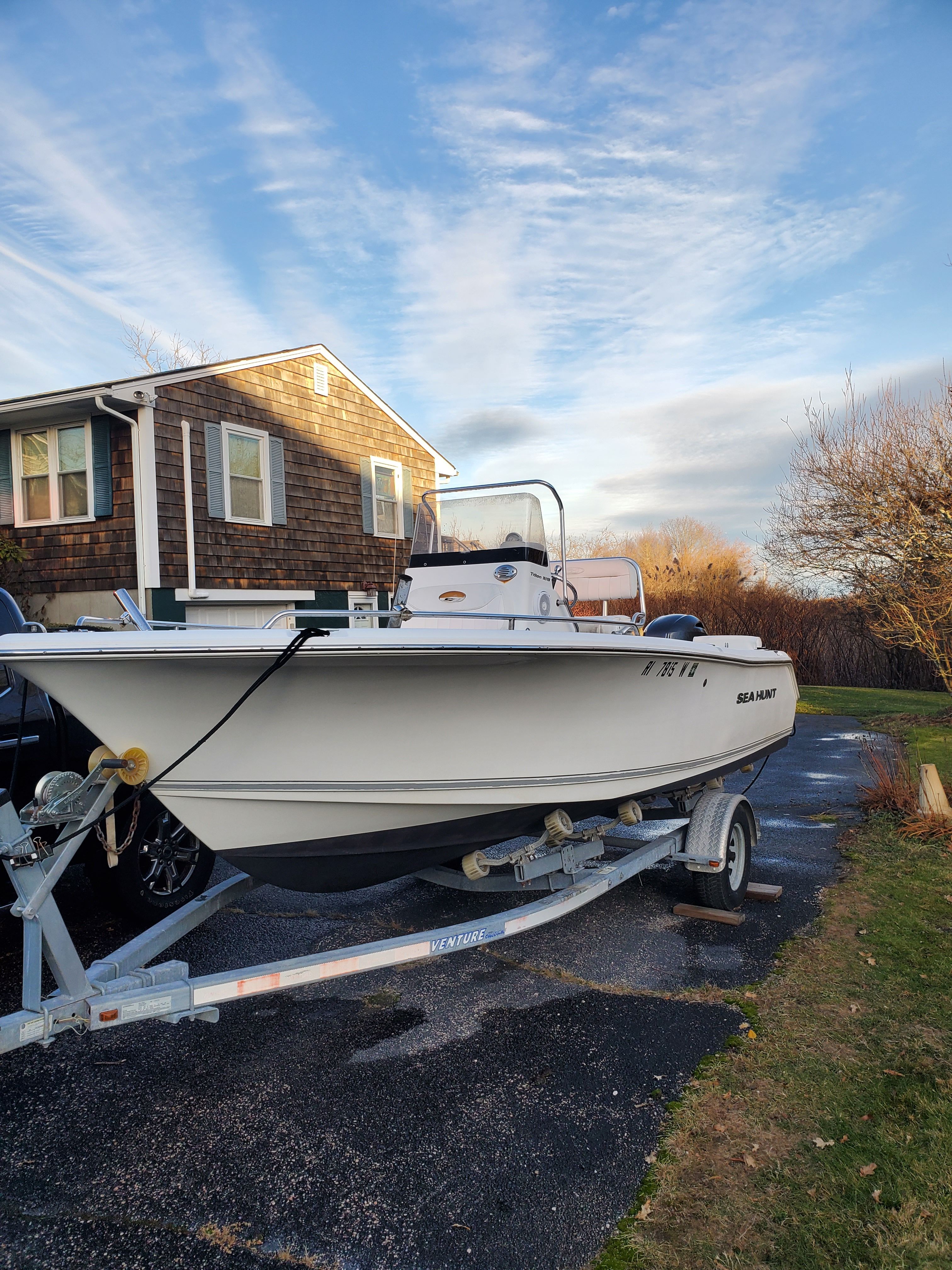 2015 Sea Hunt Triton 188 - 2