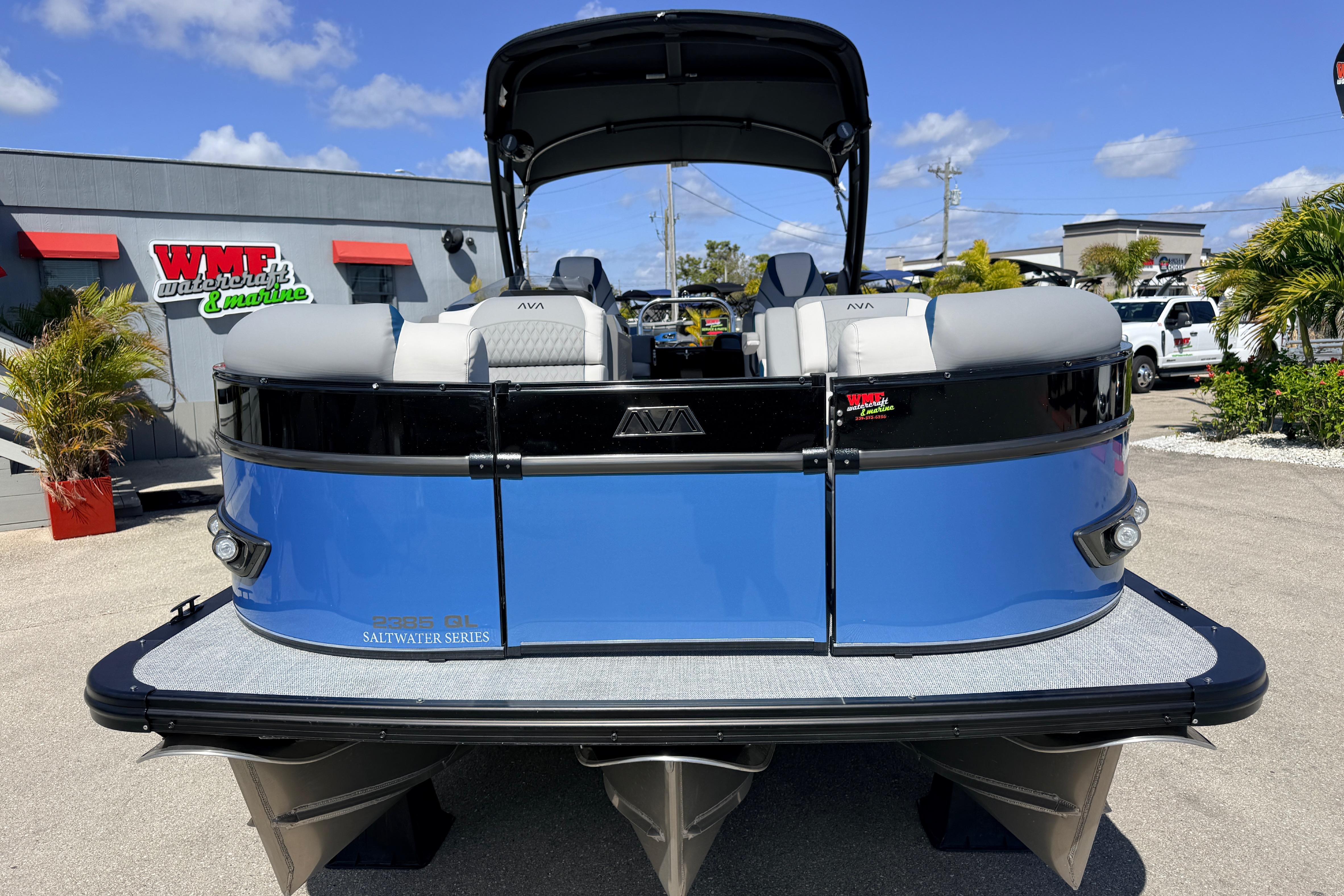 2026 Avalon 2385 Catalina Quad Lounger, Tri Toon High Performance boat at dealership.