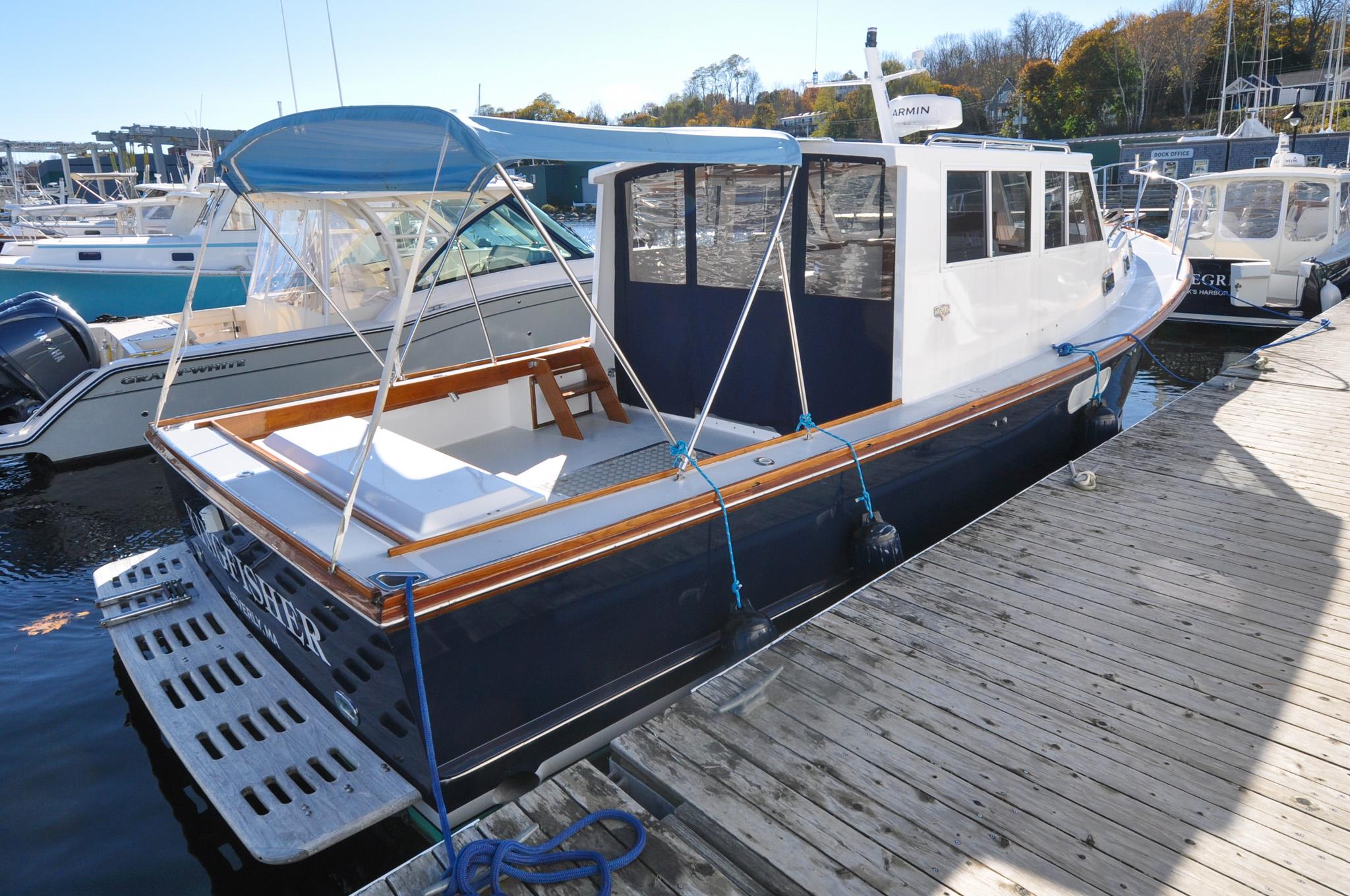 Wilbur 34 - Kingfisher - On Dock