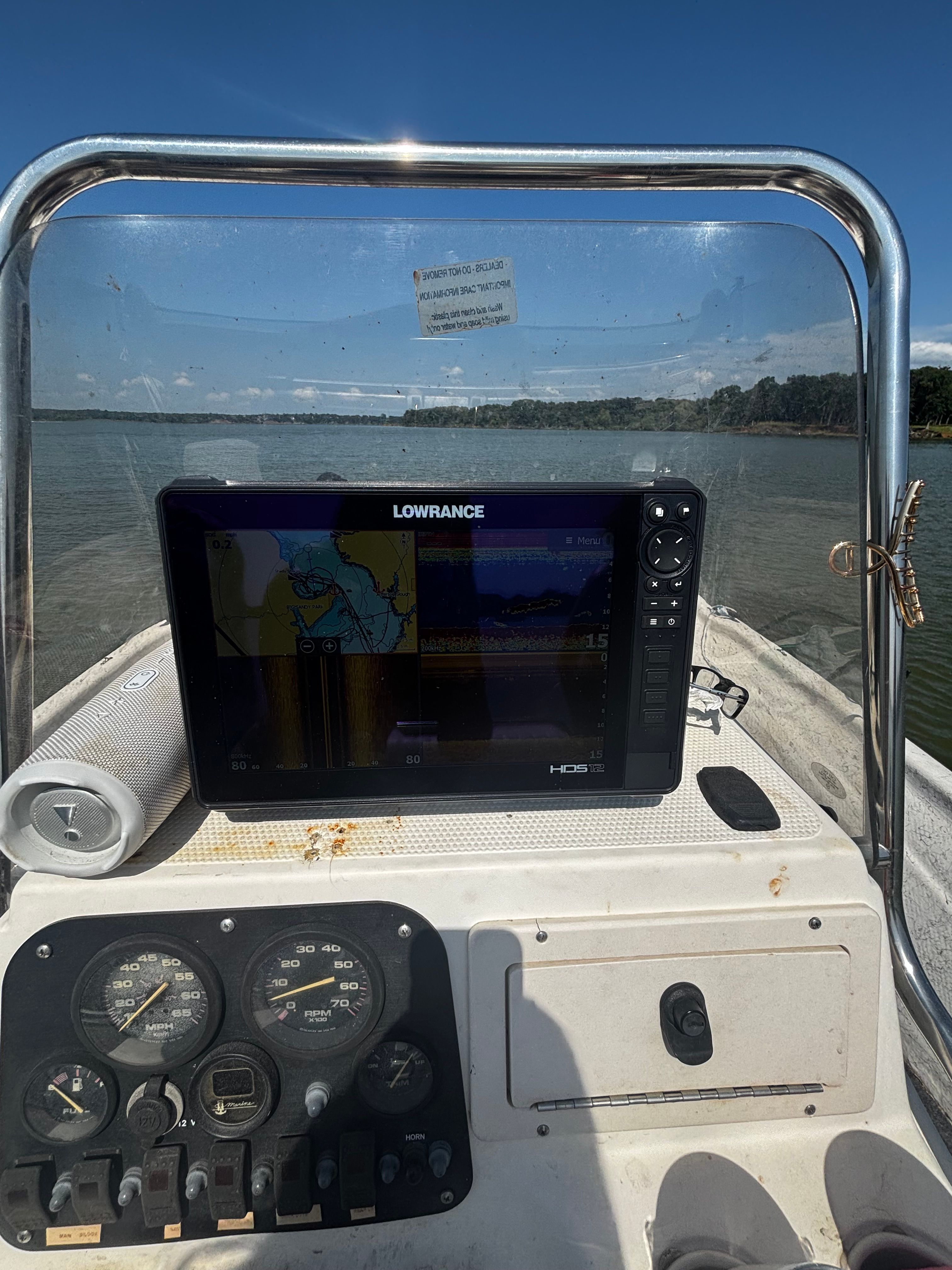 2006 Mako 211 Inshore - 9