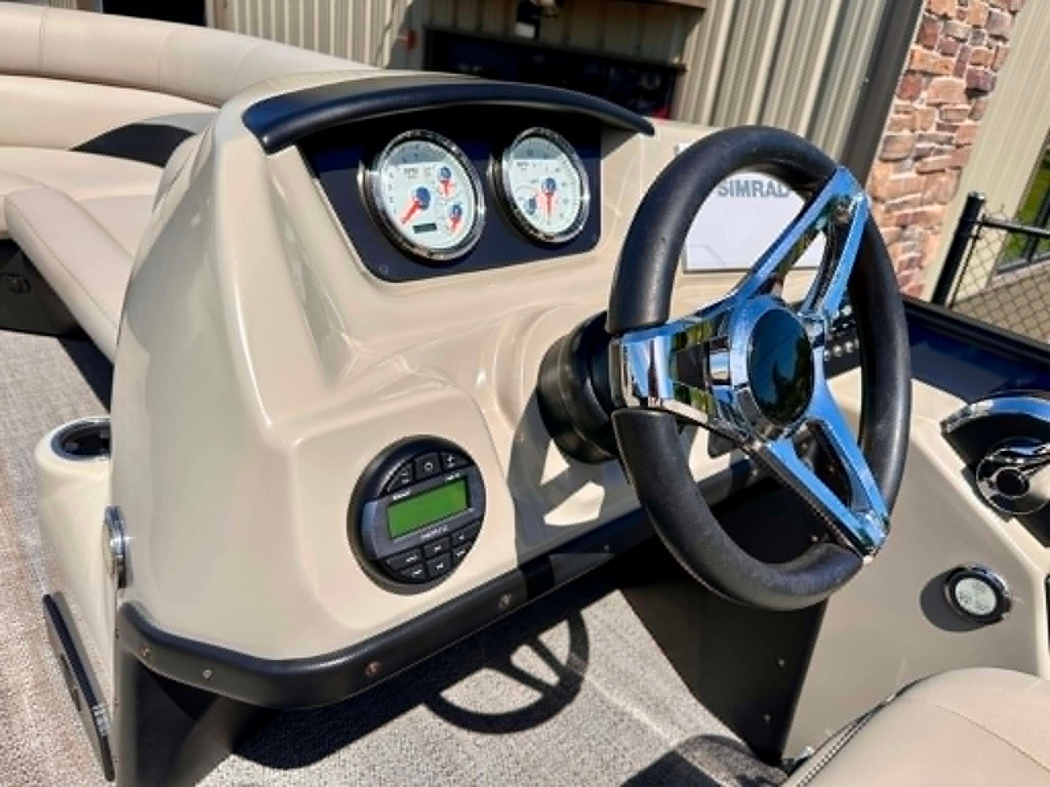 2020 Barletta Cabrio 22UC - 16