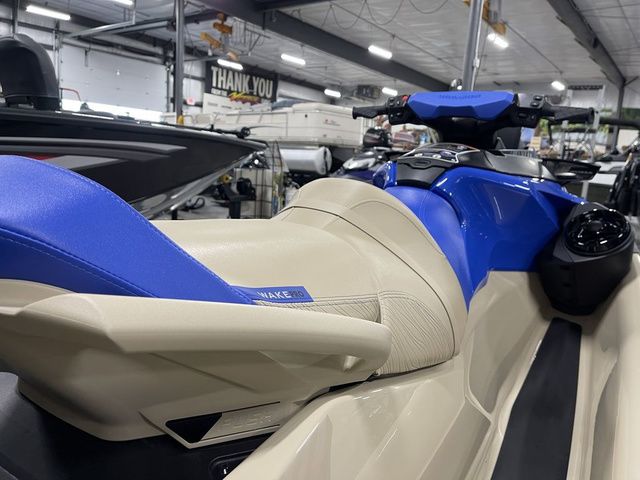 2026 Sea-Doo Wake - 11