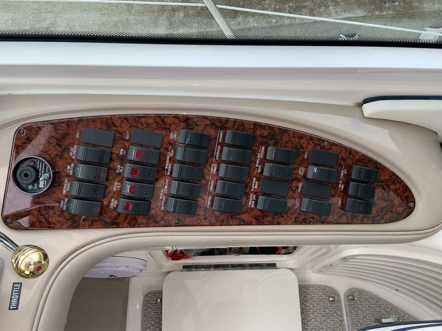 2005 Sea Ray 500 Sundancer - Image 35