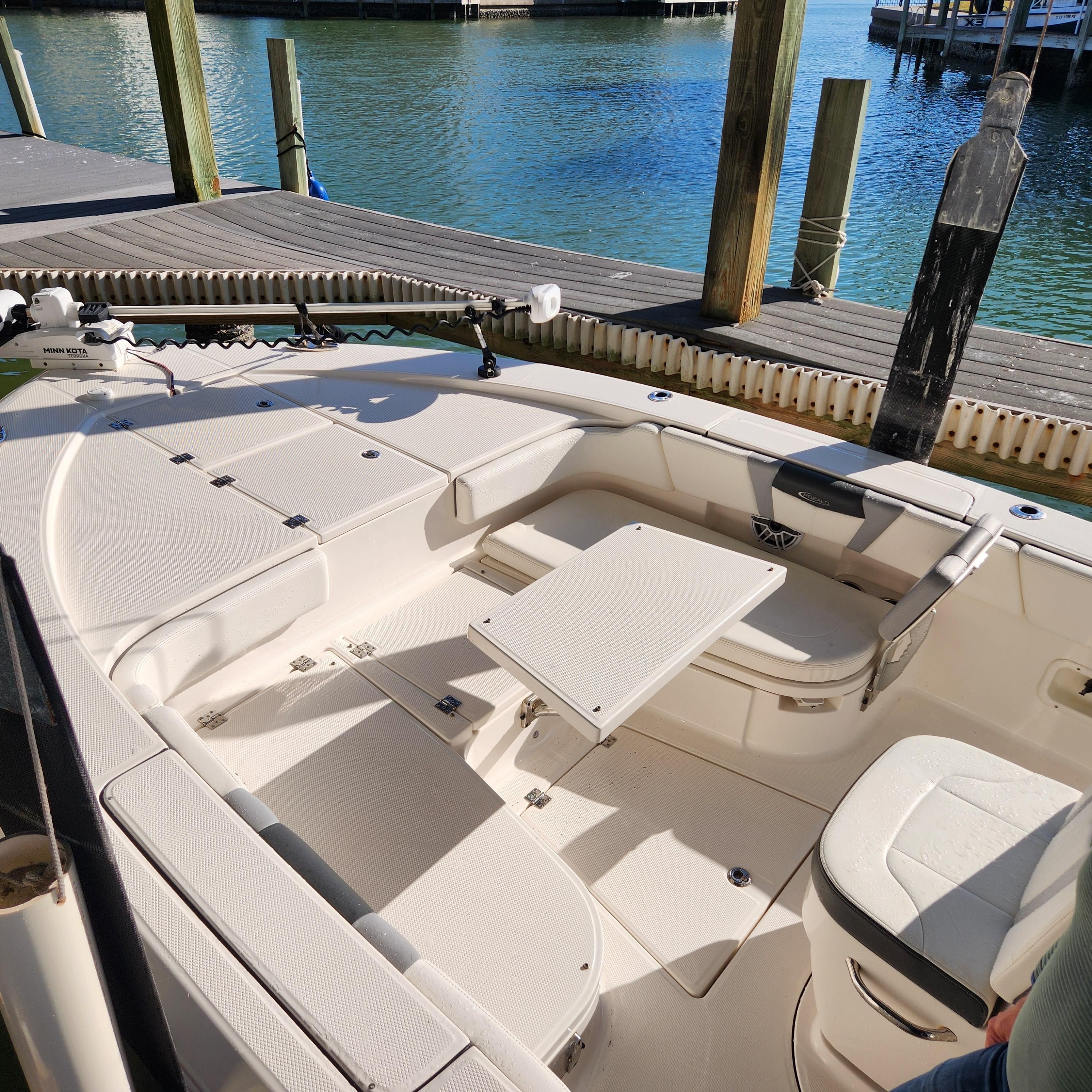 2022 Robalo 266 Cayman - 5