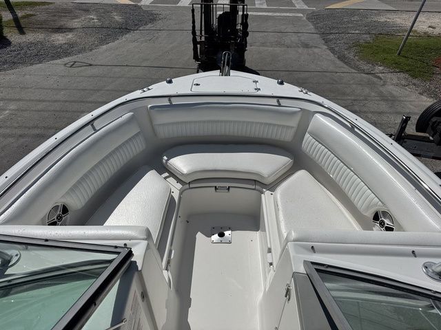 2012 Robalo 247 DC - 11