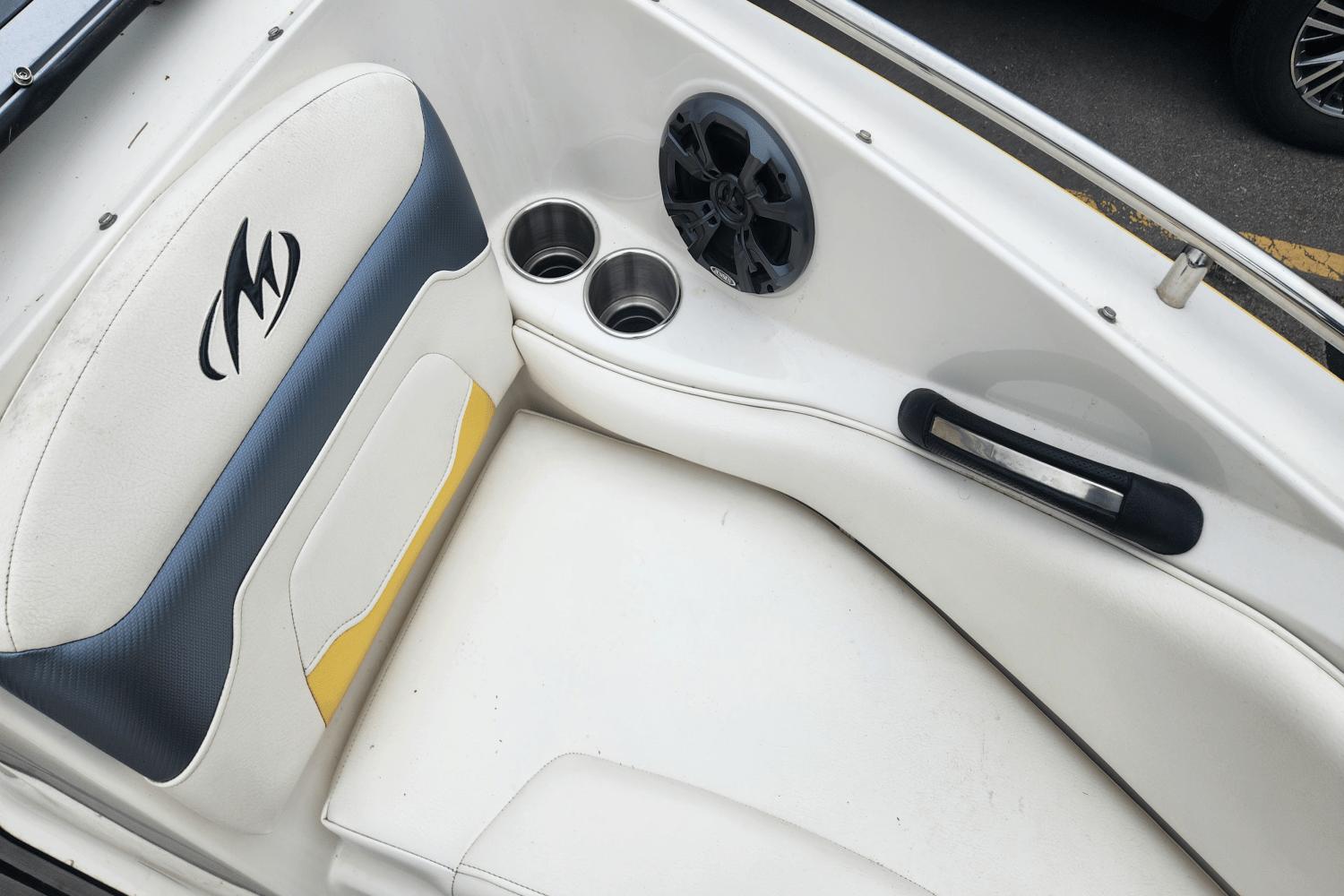 2014 Monterey 204 FS/BR - 56