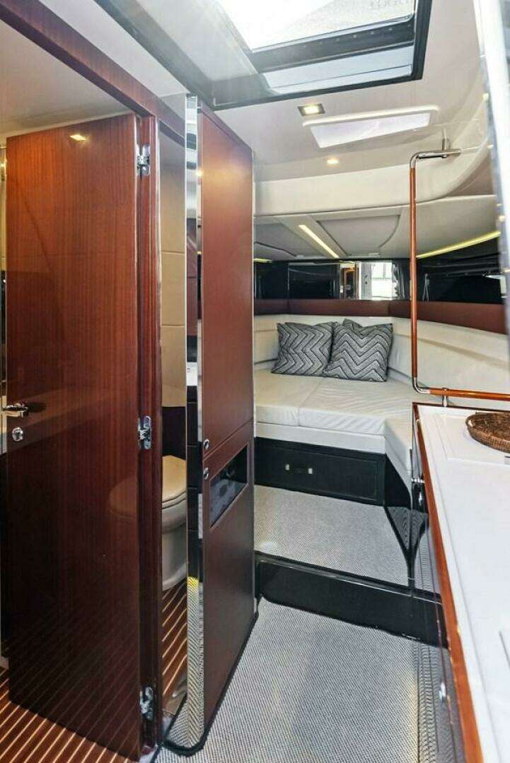 2017 Riva Rivamare - Image 23