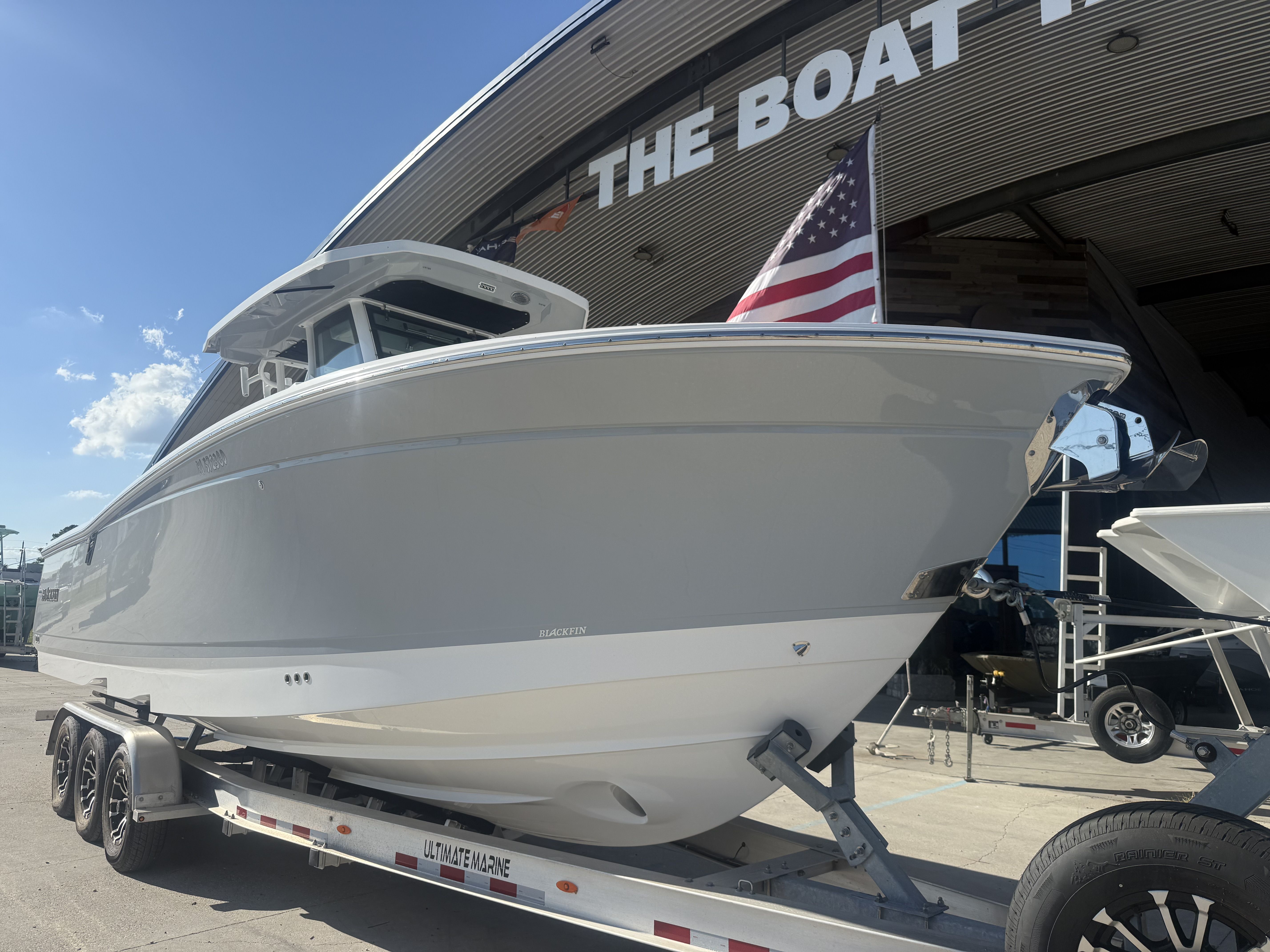 2023 Blackfin 302 CC - 14