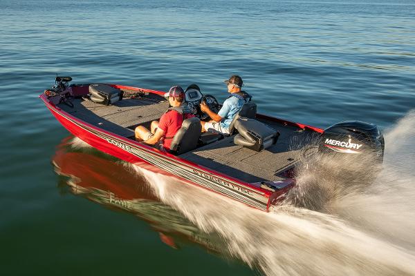 Manufacturer Provided Image: 2021 Lowe Stinger 175C boat speeding on open water.