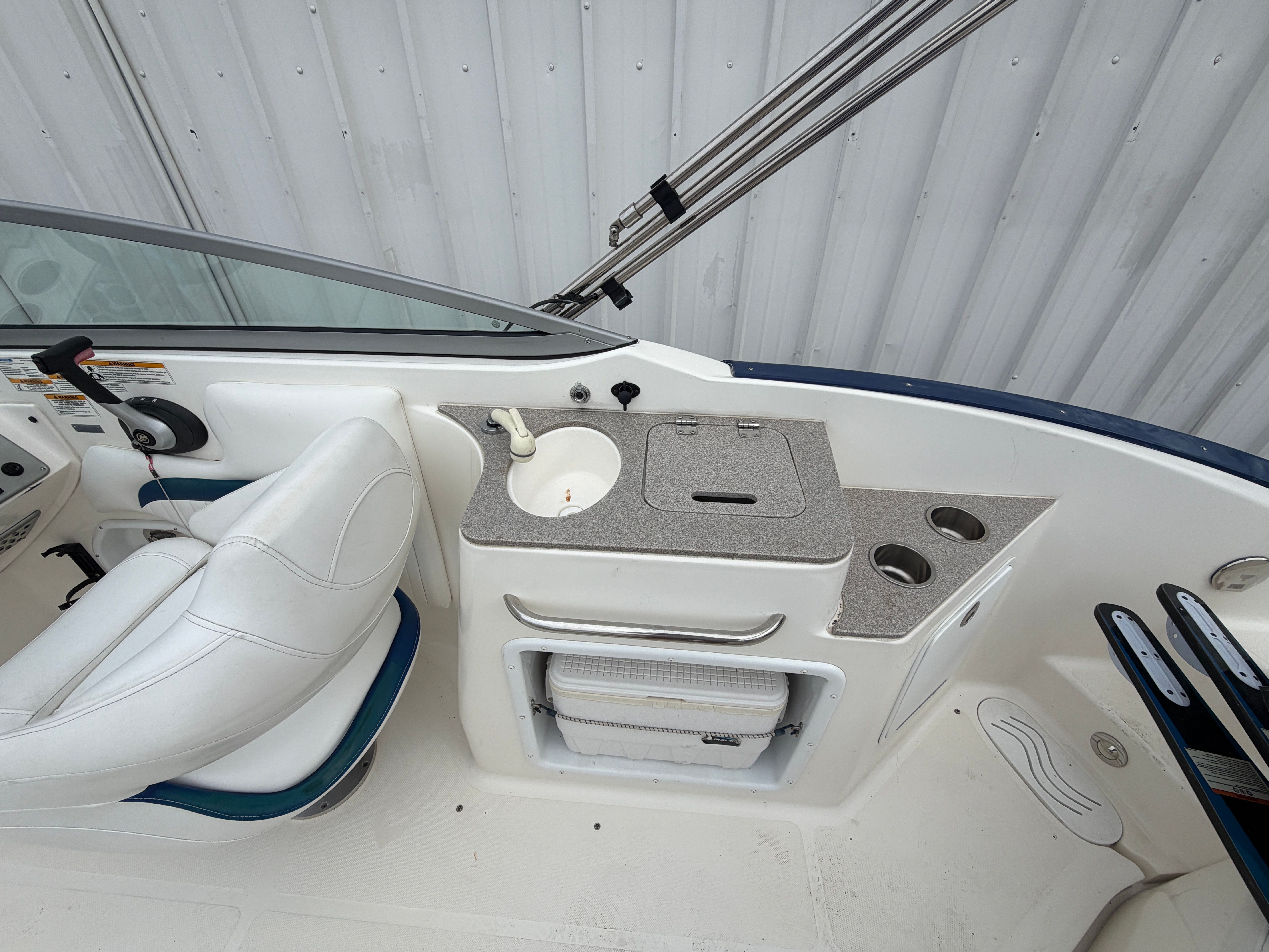 2012 HURRICANE 2600 FD - Image 8