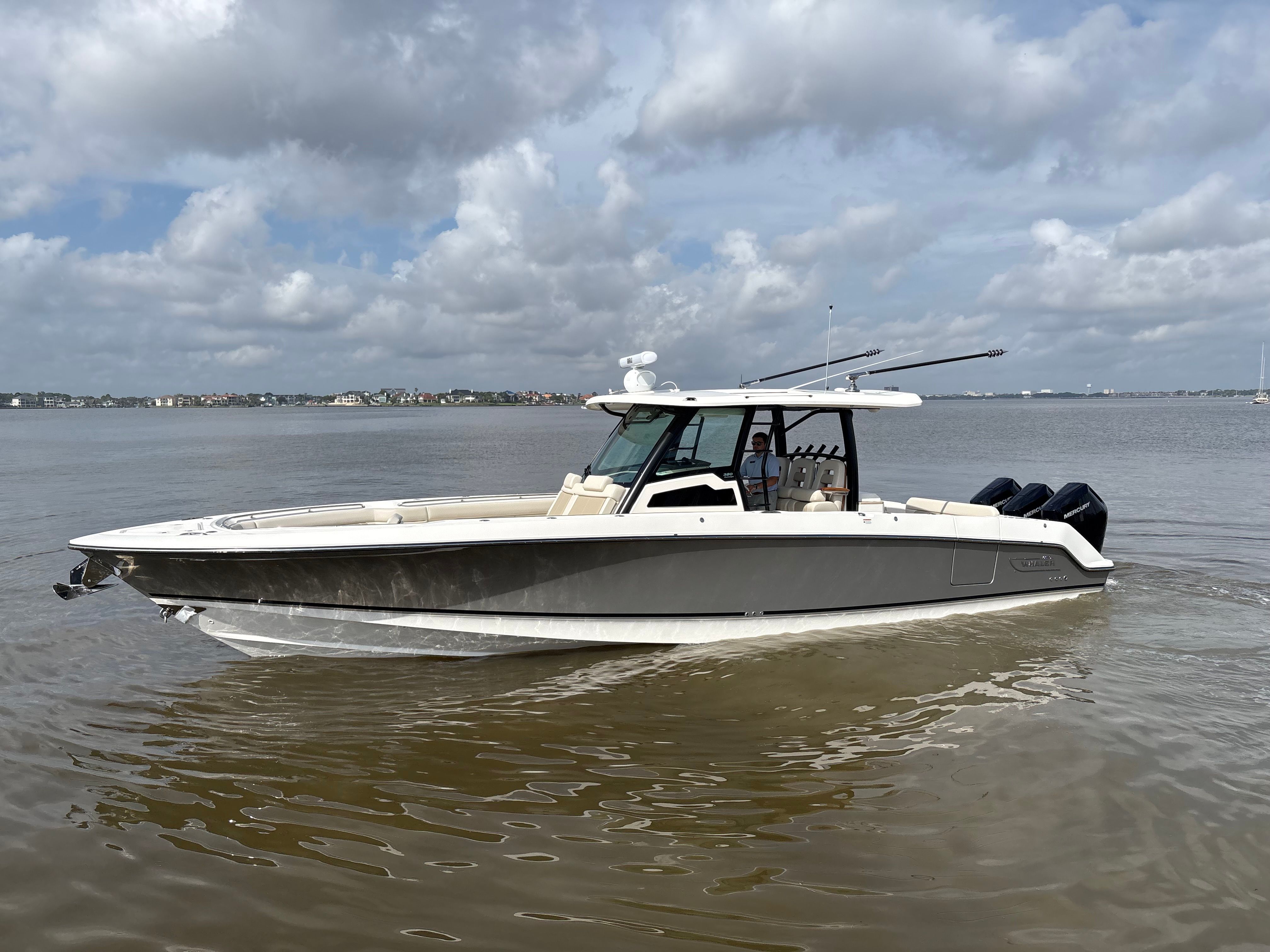 2026 Boston Whaler 380 Outrage