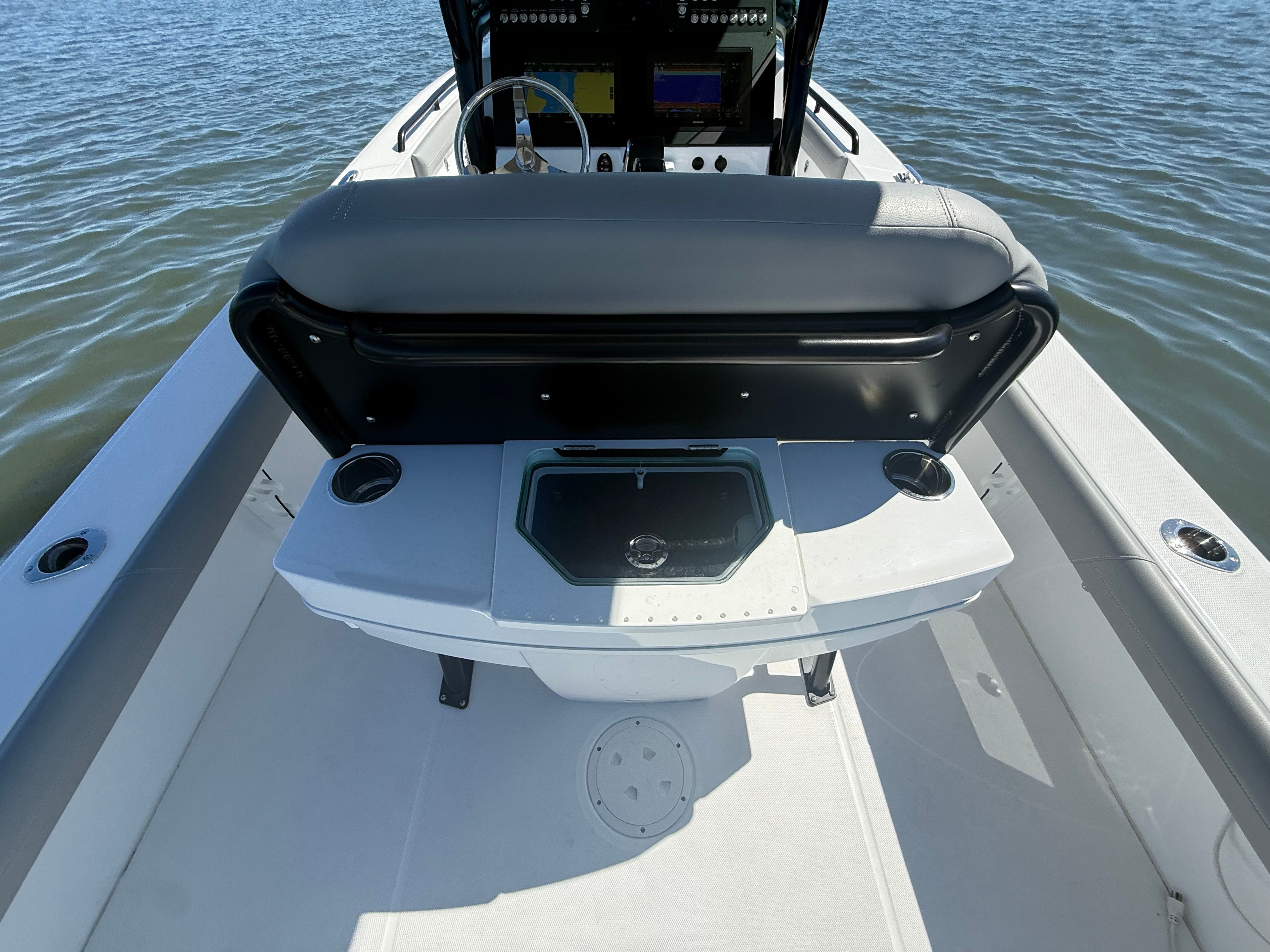 2026 EVERGLADES 253 CC - Image 18
