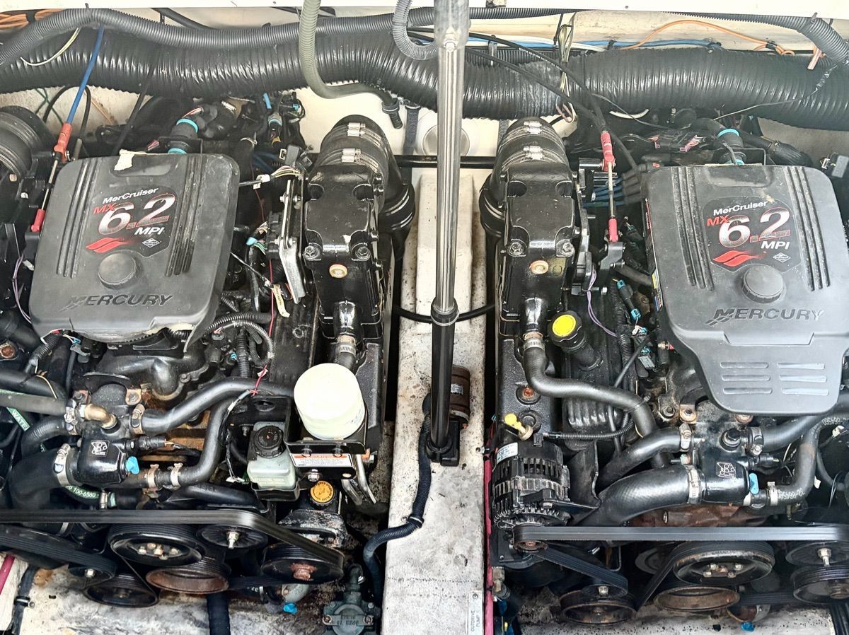 2007 Formula 31 Performance Cruiser - 8