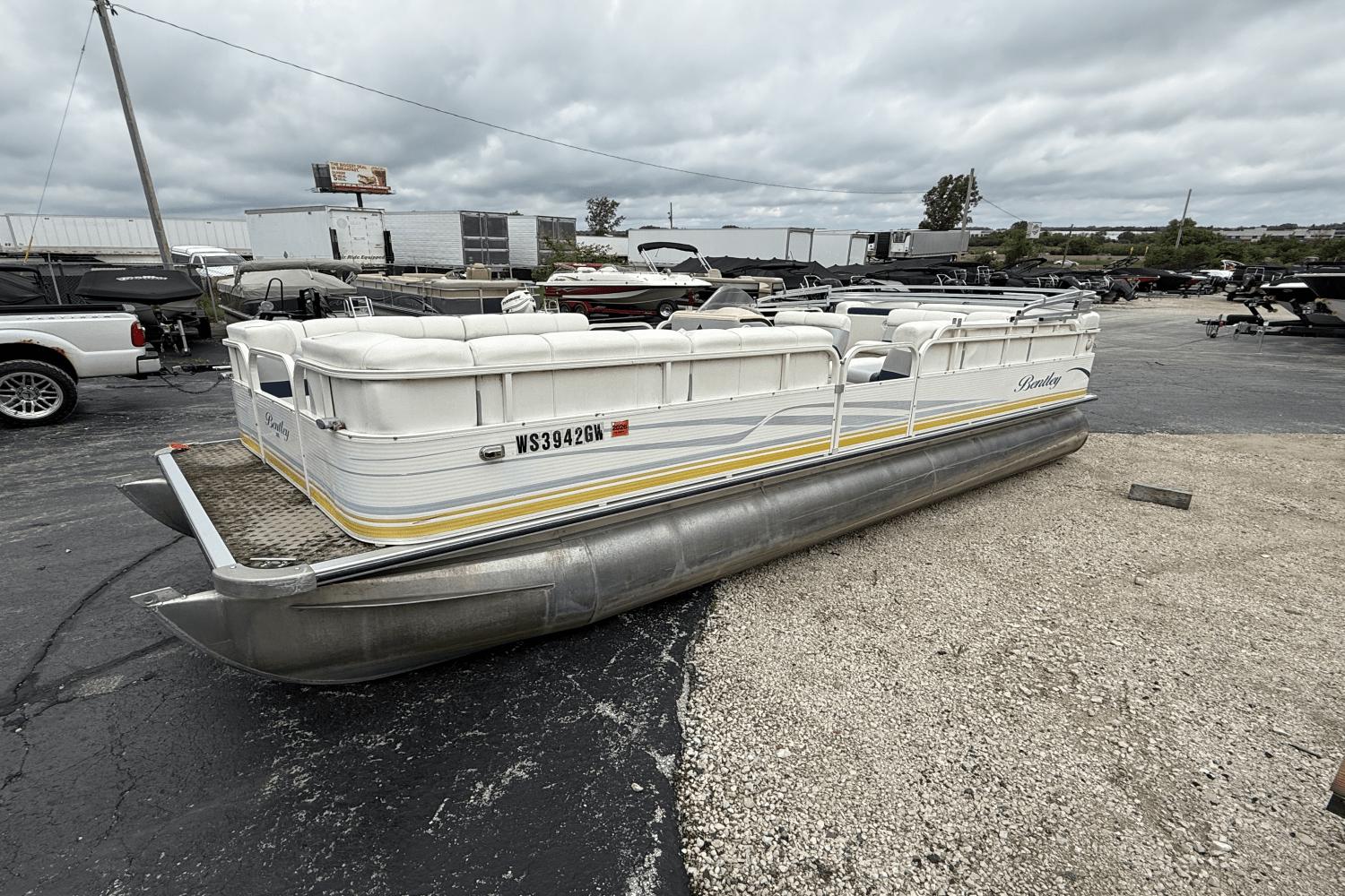 2005 Bentley Pontoons 240 CRUISE