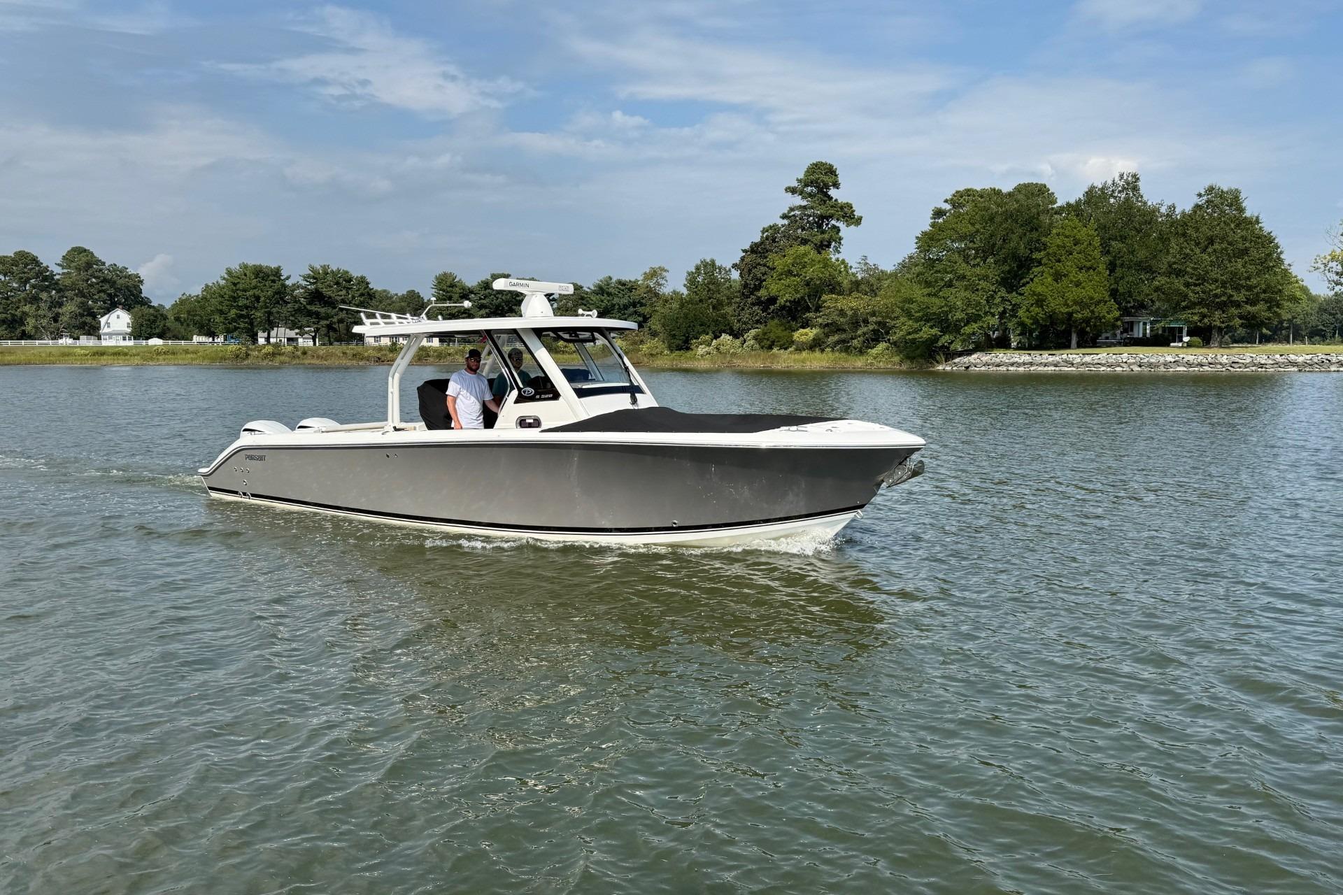 2021 Pursuit S 328 Sport
