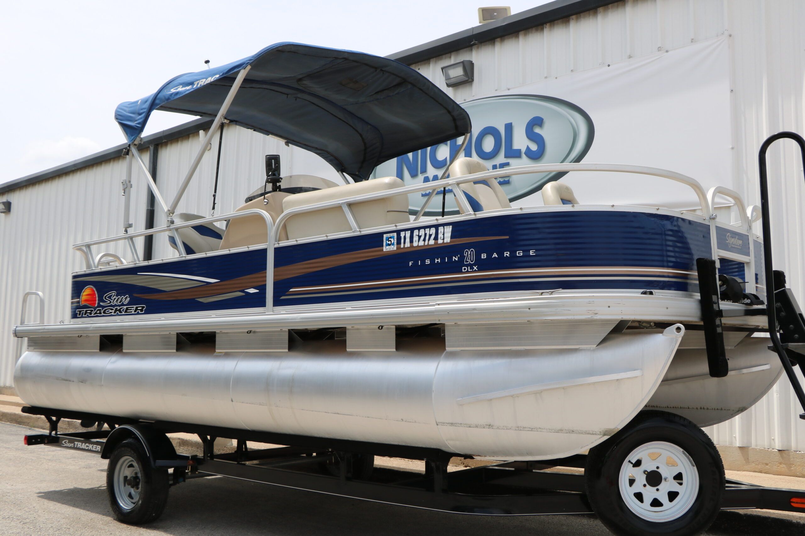 2013 Sun Tracker Fishing Barge 20 DLX