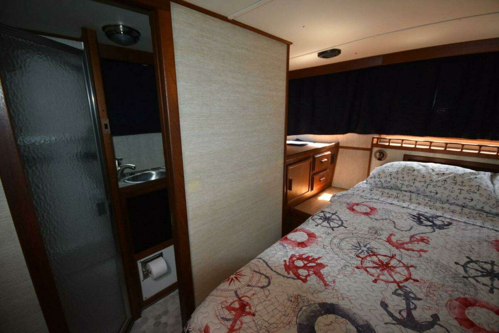 1985 Marinette 39 Double Cabin - Image 66