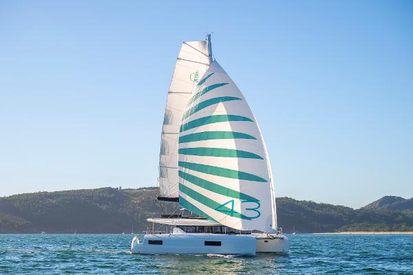 2026 Lagoon 43 - 53