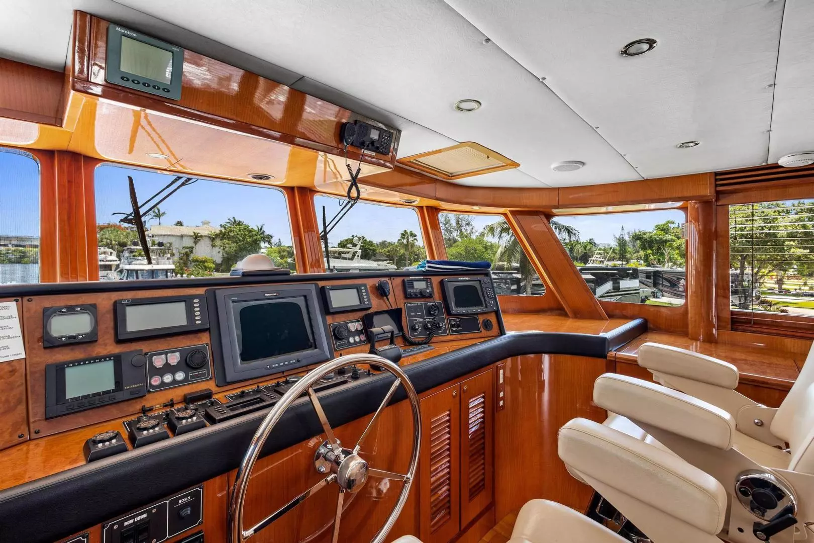 2006 Jefferson Starship Pilothouse - Image 18