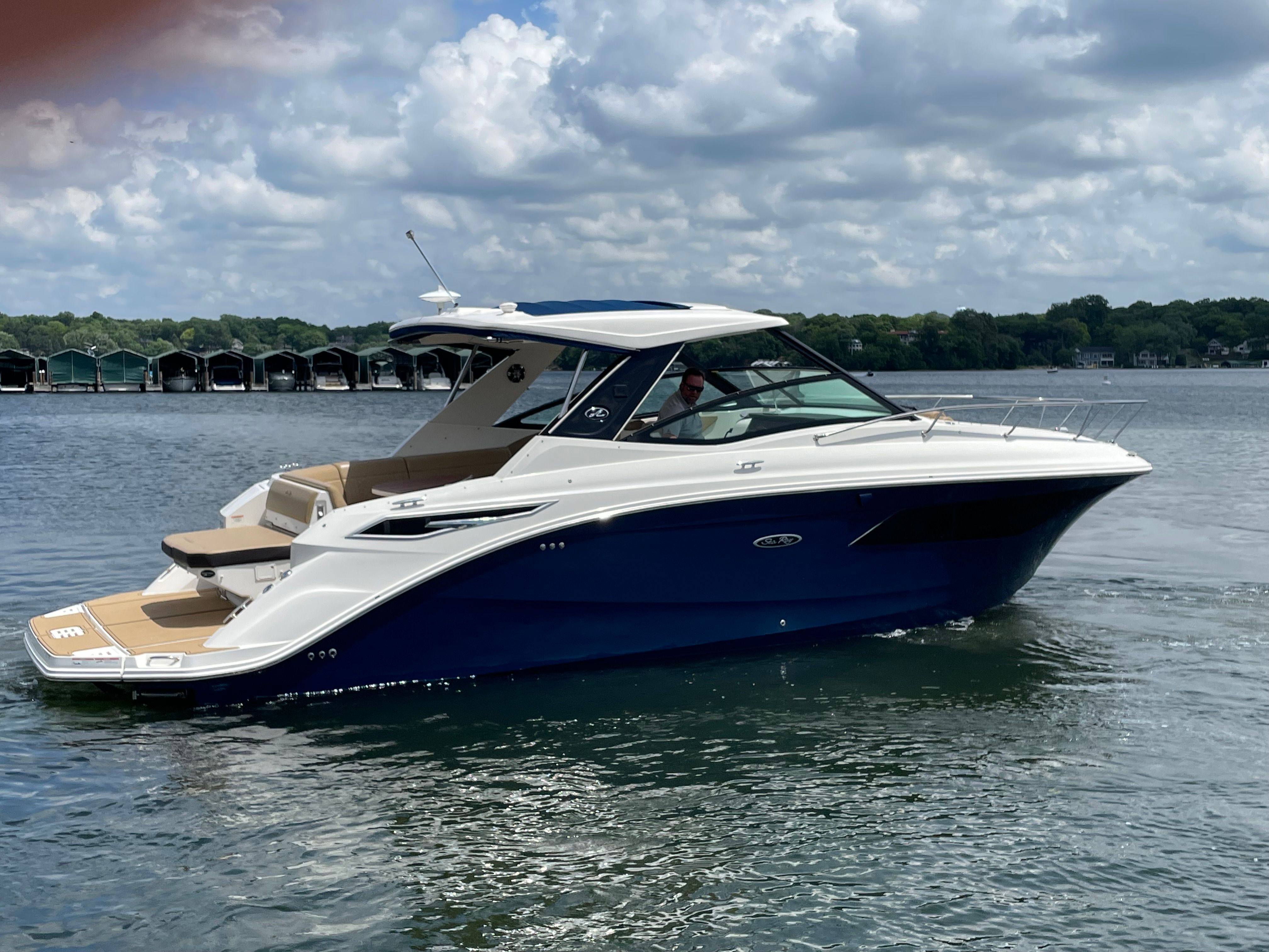 2020 Sea Ray Sundancer 320 - 34