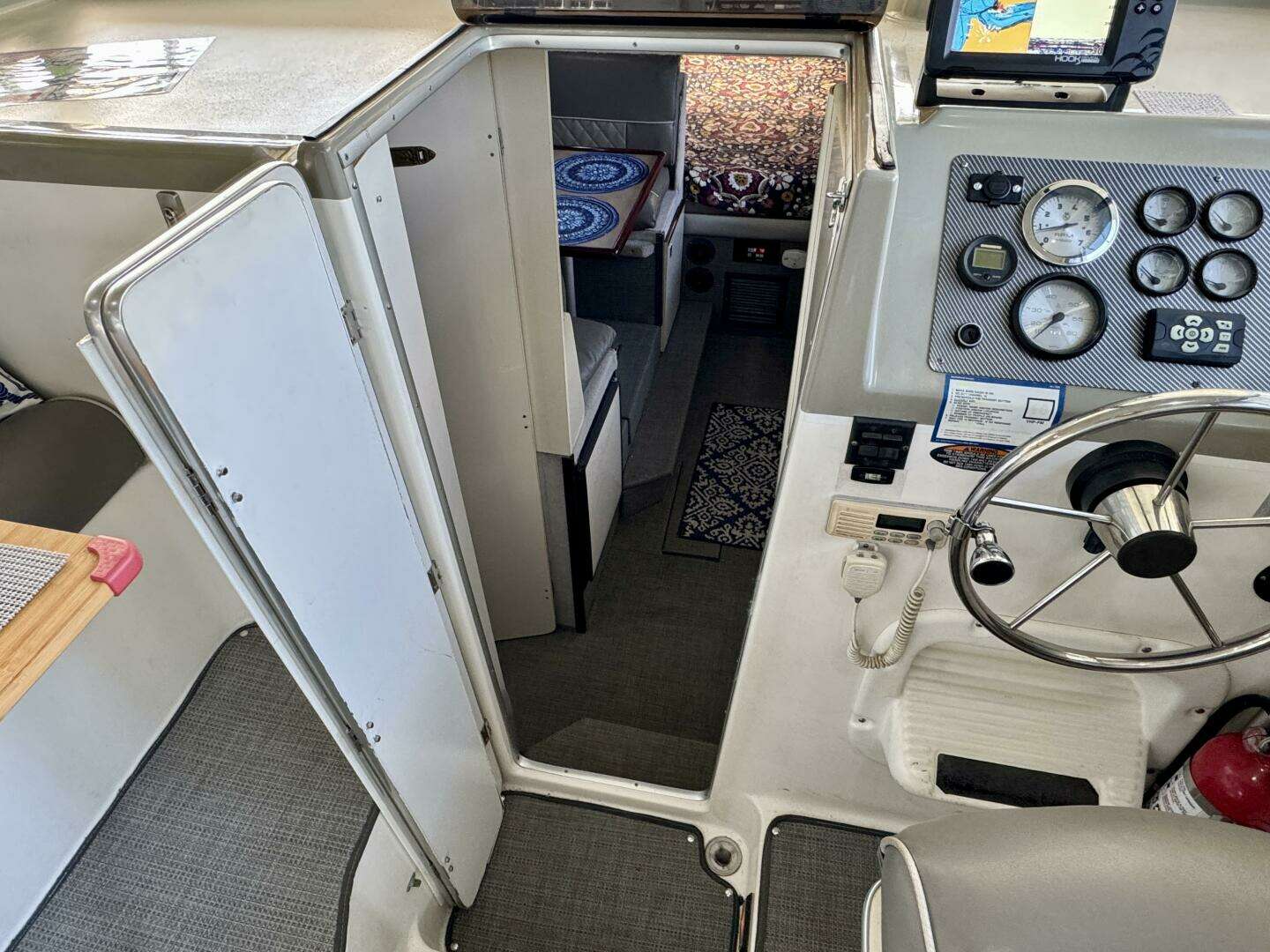 1997 Bayliner 2859 Ciera Express - Image 39