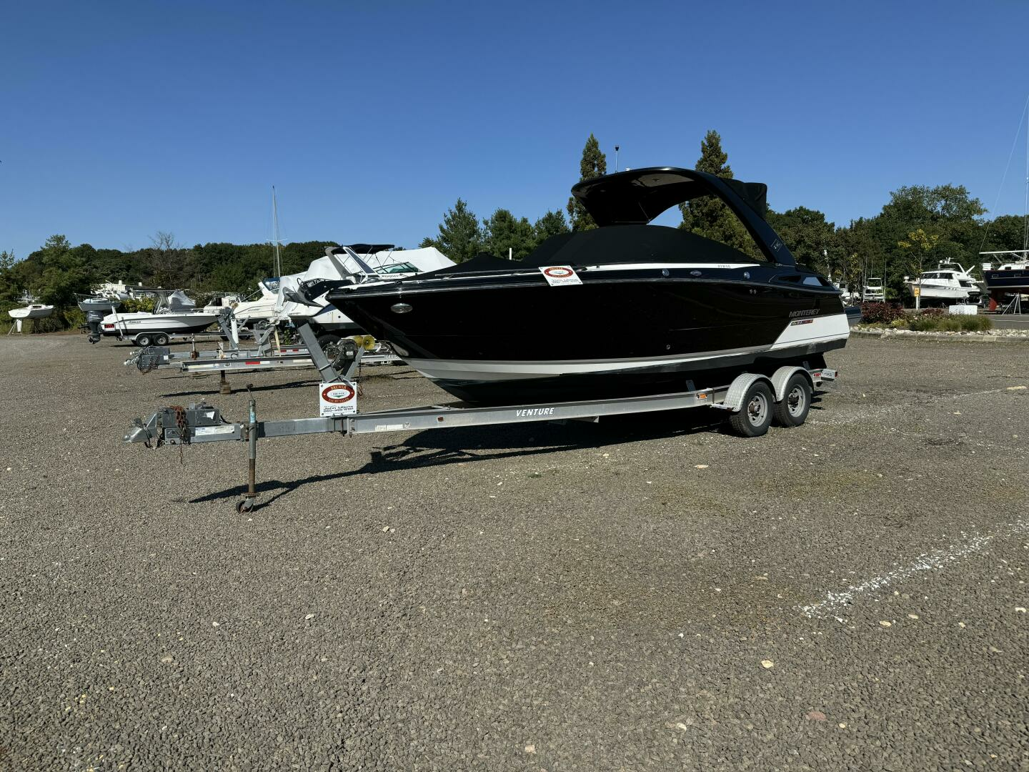 2017 Monterey 278 SS - Image 7