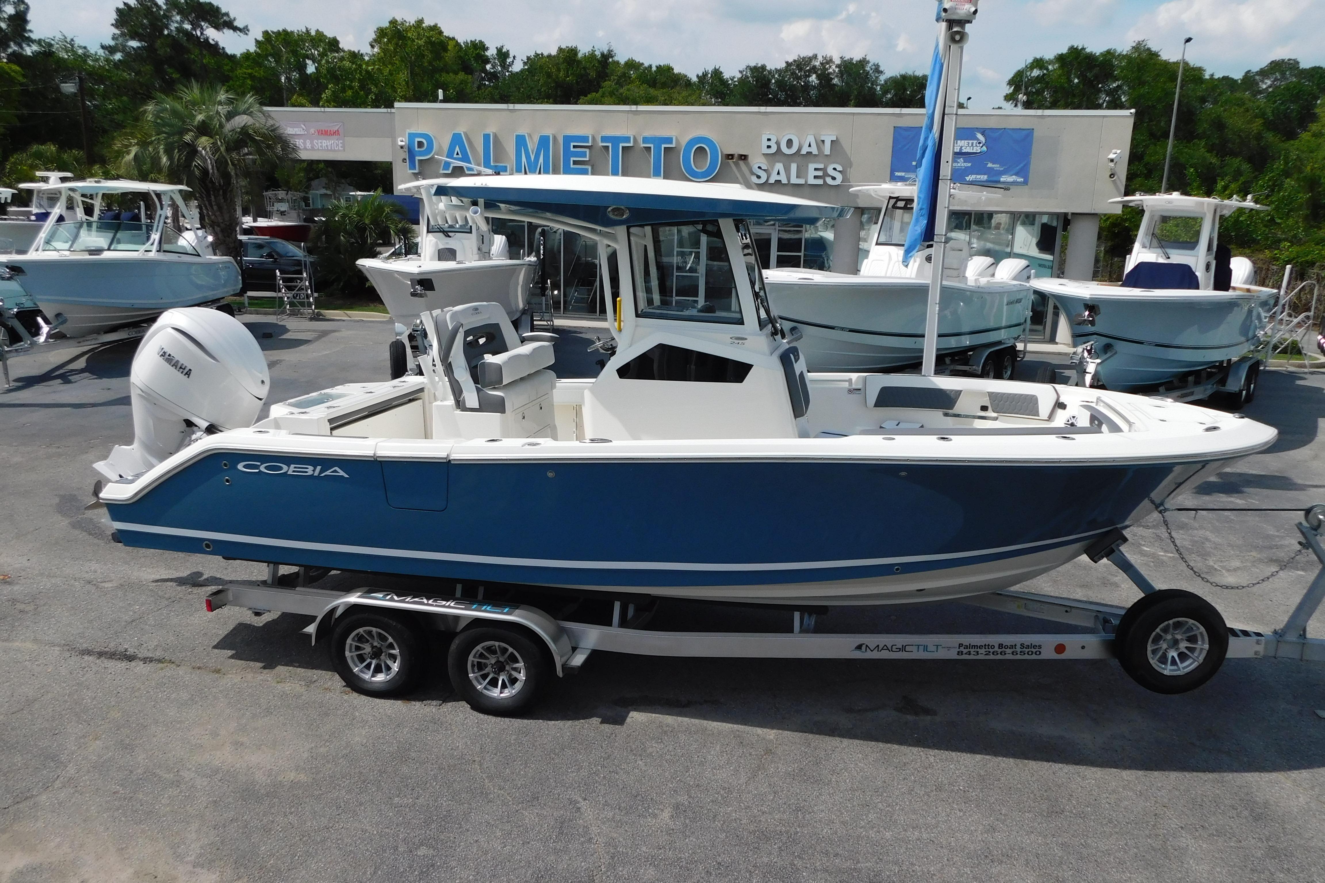 2026 Cobia 245 Center Console