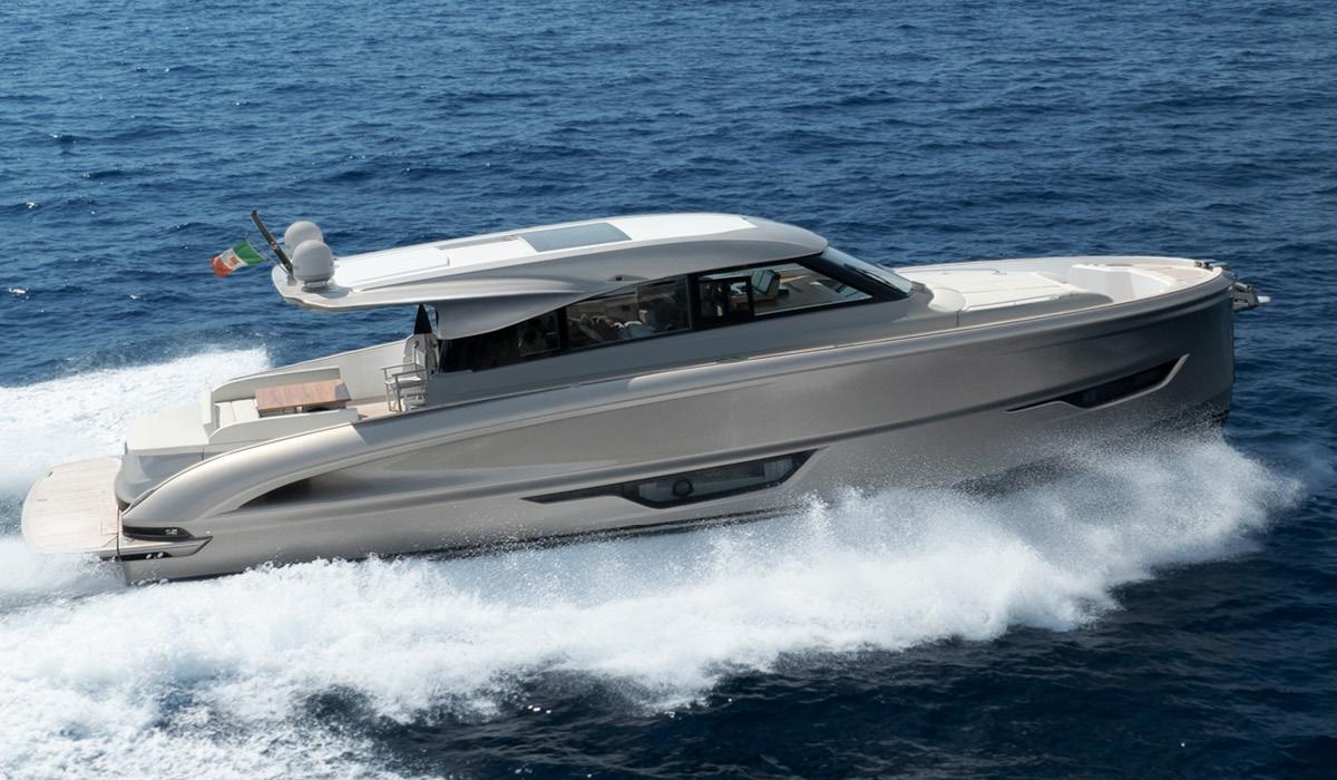 2026 Solaris 52 Coupe