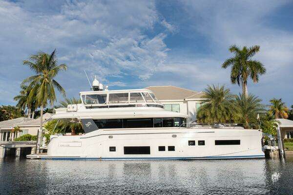 2020 Sirena 64