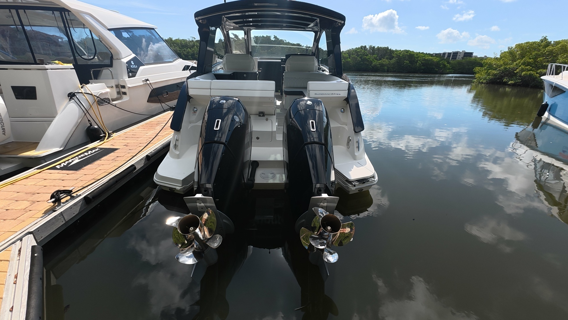 2026 Cruisers Yachts 50GLS OB - Image 51